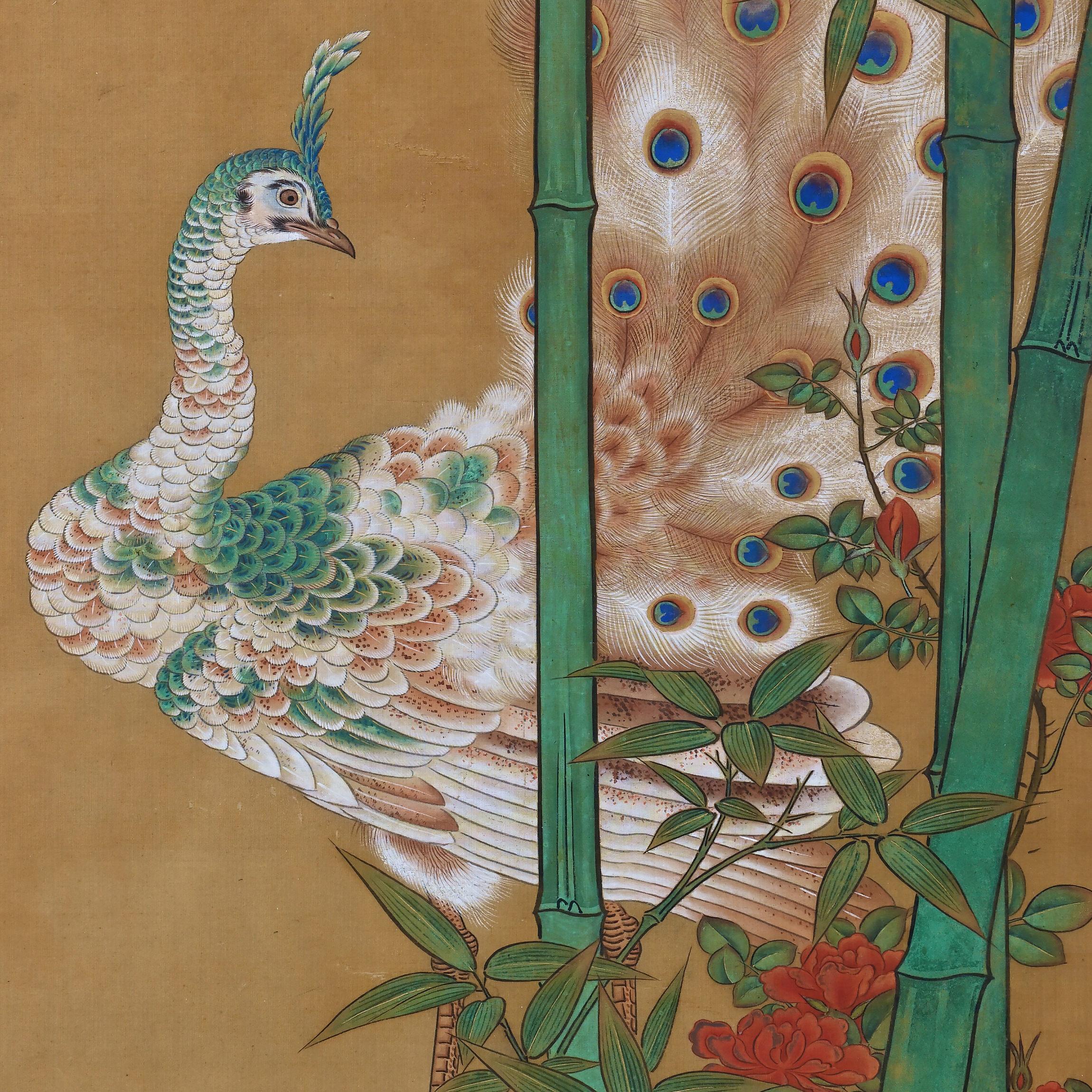Asiatique Peinture japonaise du 19ème siècle en soie de Kano Chikanobu, paon et bambou en vente
