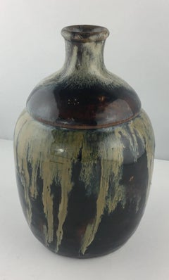 19th Century Japanese Stoneware Saki Jar Vessel