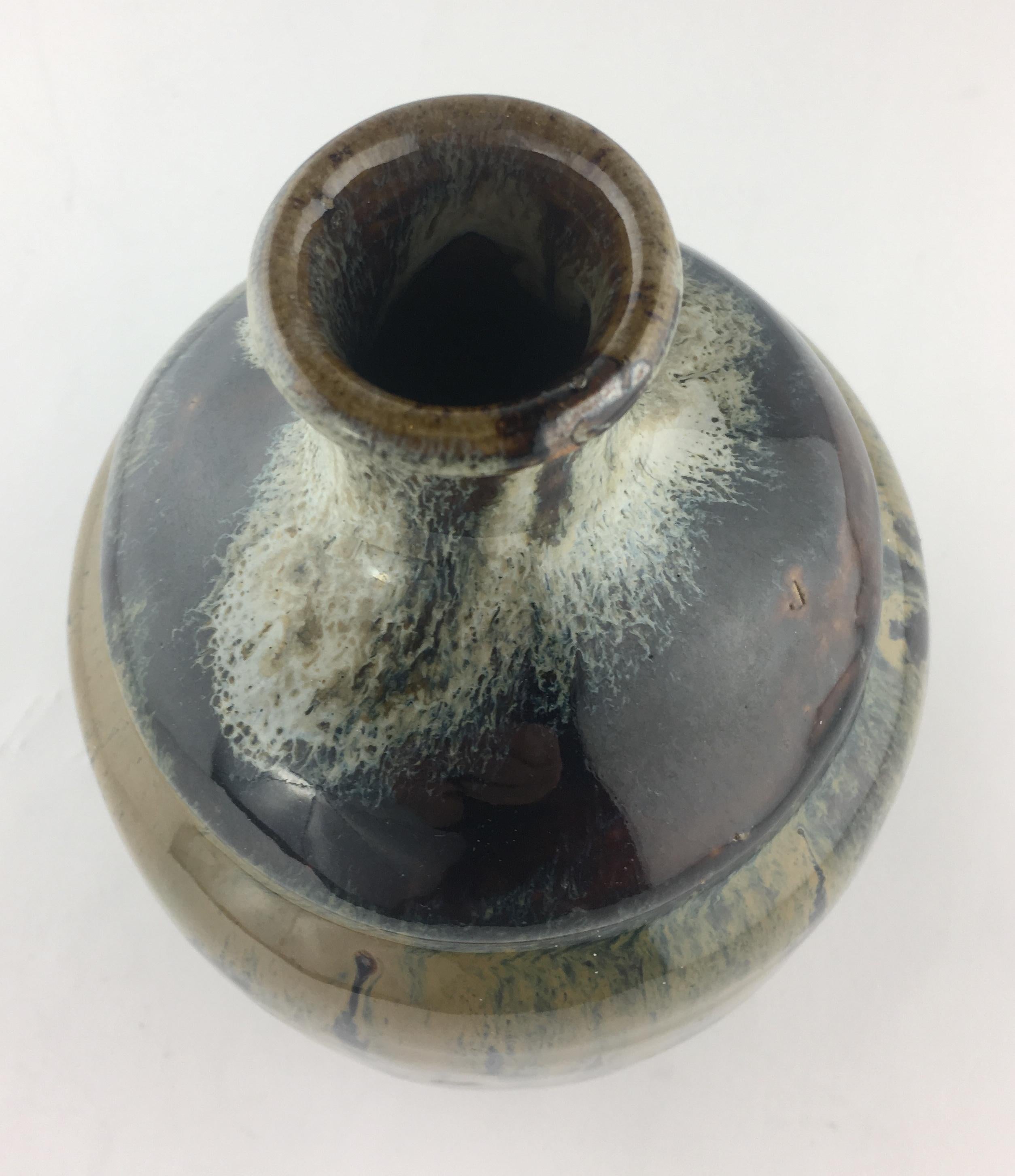19th Century Japanese Stoneware Saki Jar Vessel For Sale 2