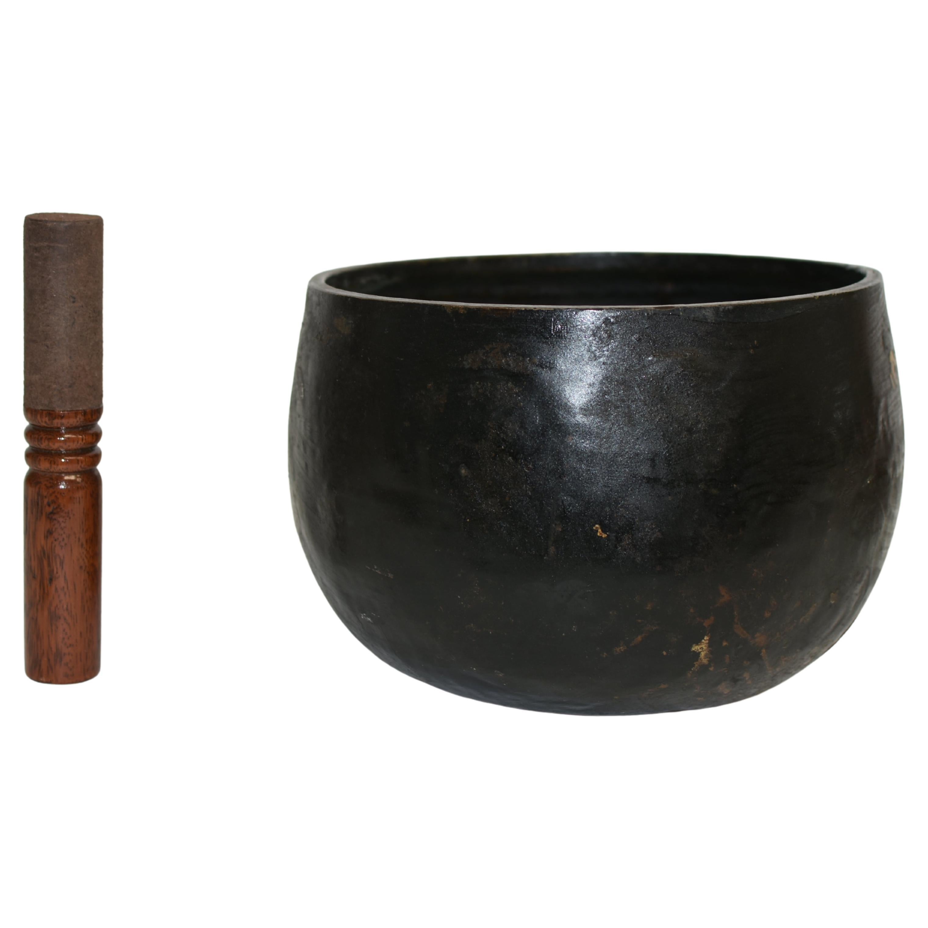 19th Century Japanese Temple Singing Bowl Signed 12" G3 Tone For Sale
