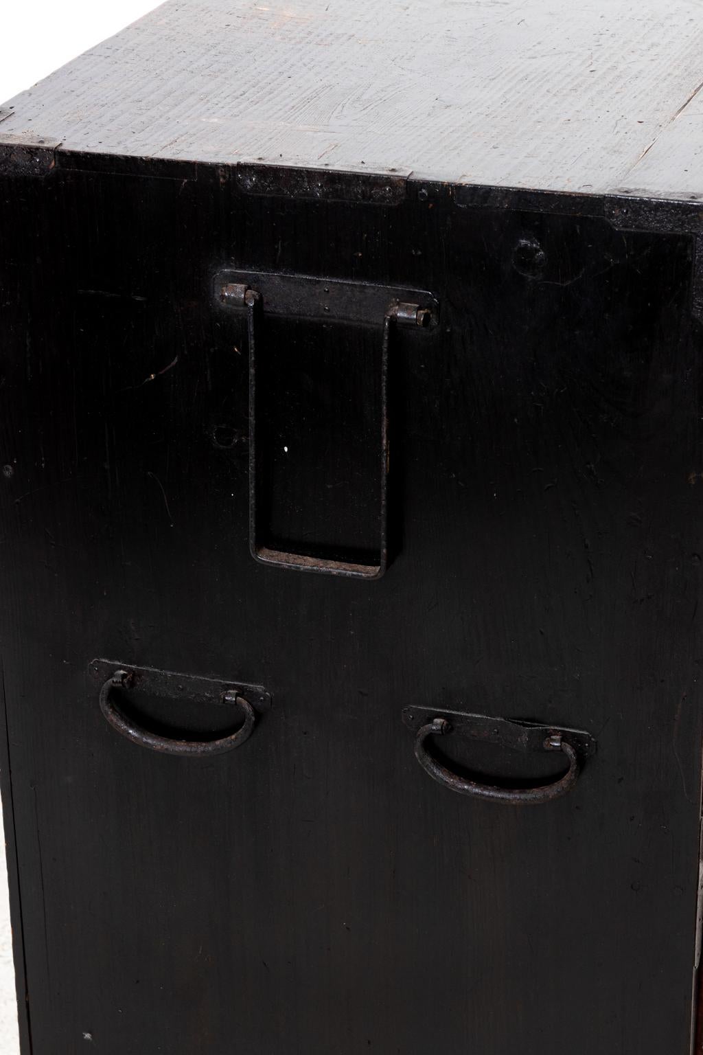 19th Century Japanese Tonsu Chest of Drawers 2