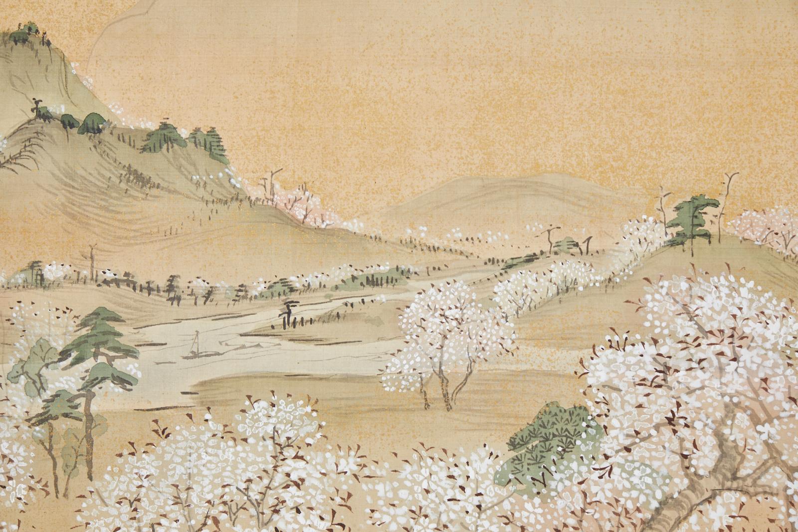 19th Century Japanese Two-Panel Screen Blossoming Cherry Trees (19. Jahrhundert)