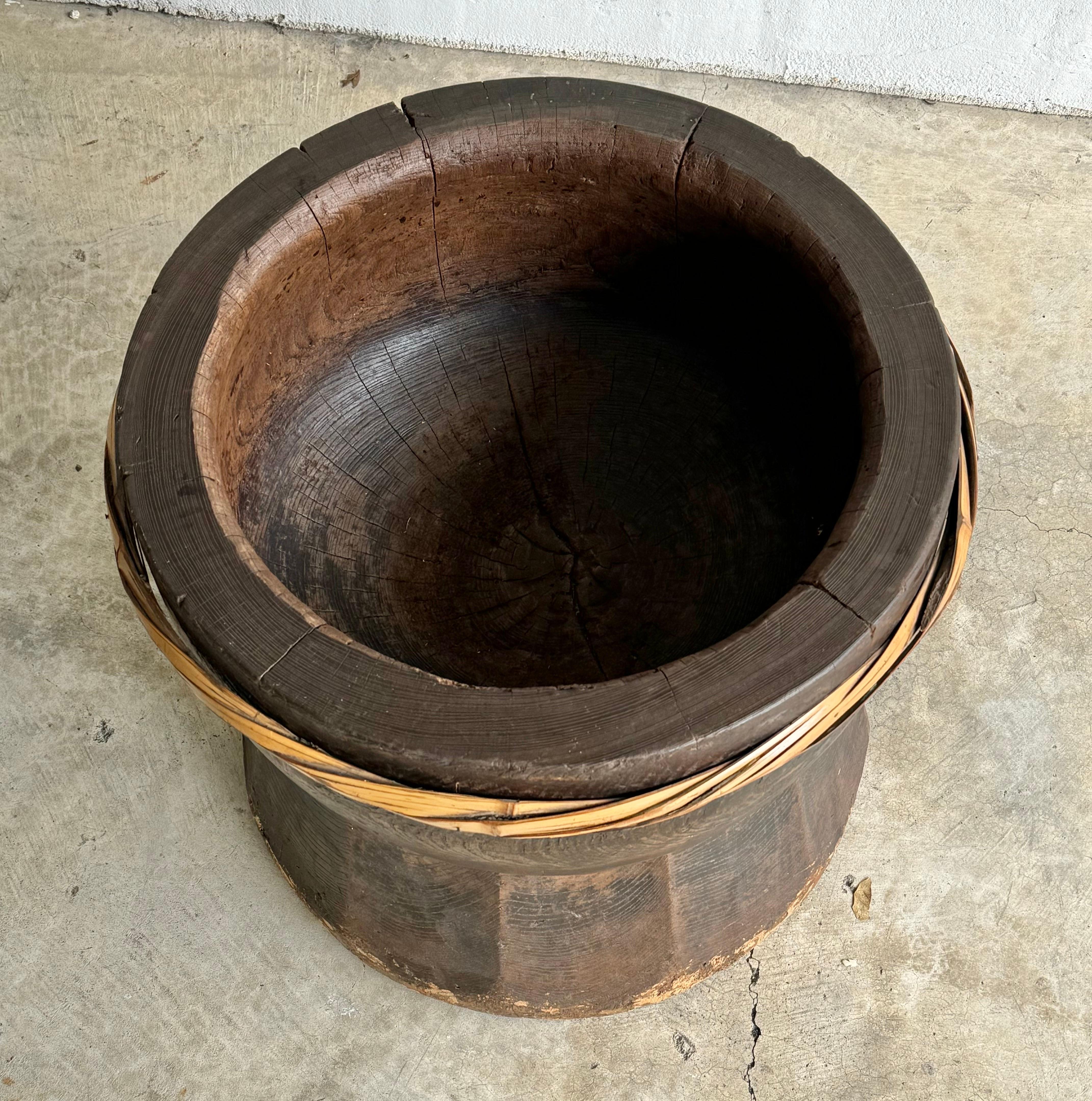 19th Century Japanese Usu Mochi Mortar Carved from a Cedar Log In Distressed Condition For Sale In Oakland, CA