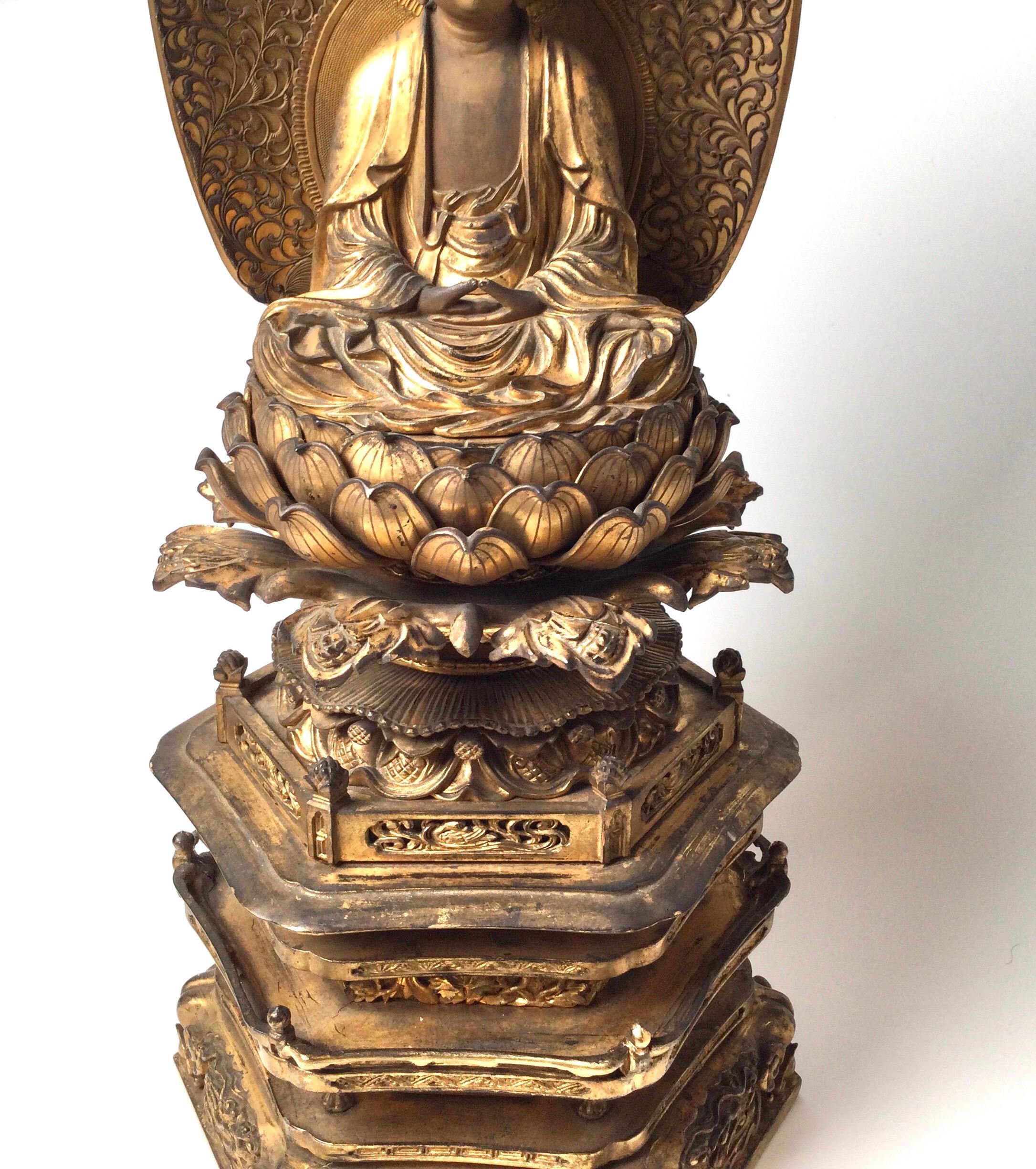 19th Century Japanese Carved Wood Polychromed Shrine Buddha In Good Condition In Lambertville, NJ