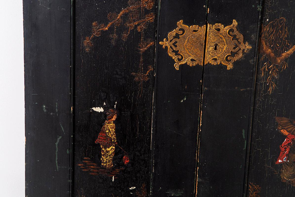 19th Century Japanned Panelled Ebonised Black Doors with Chinoiserie Decor In Fair Condition In Llanbrynmair, GB