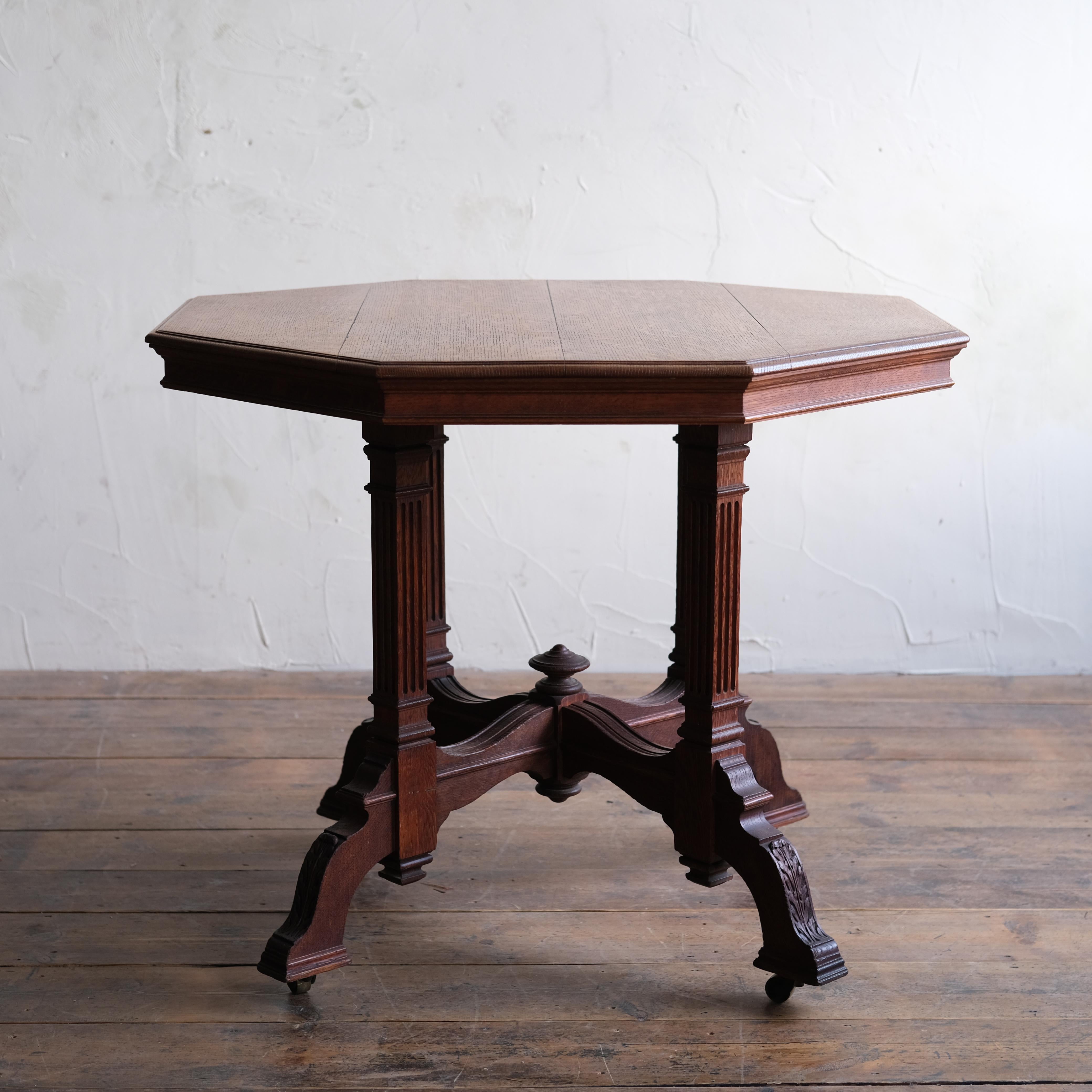 Victorian 19th Century Jas Shoolbred Oak Centre Table