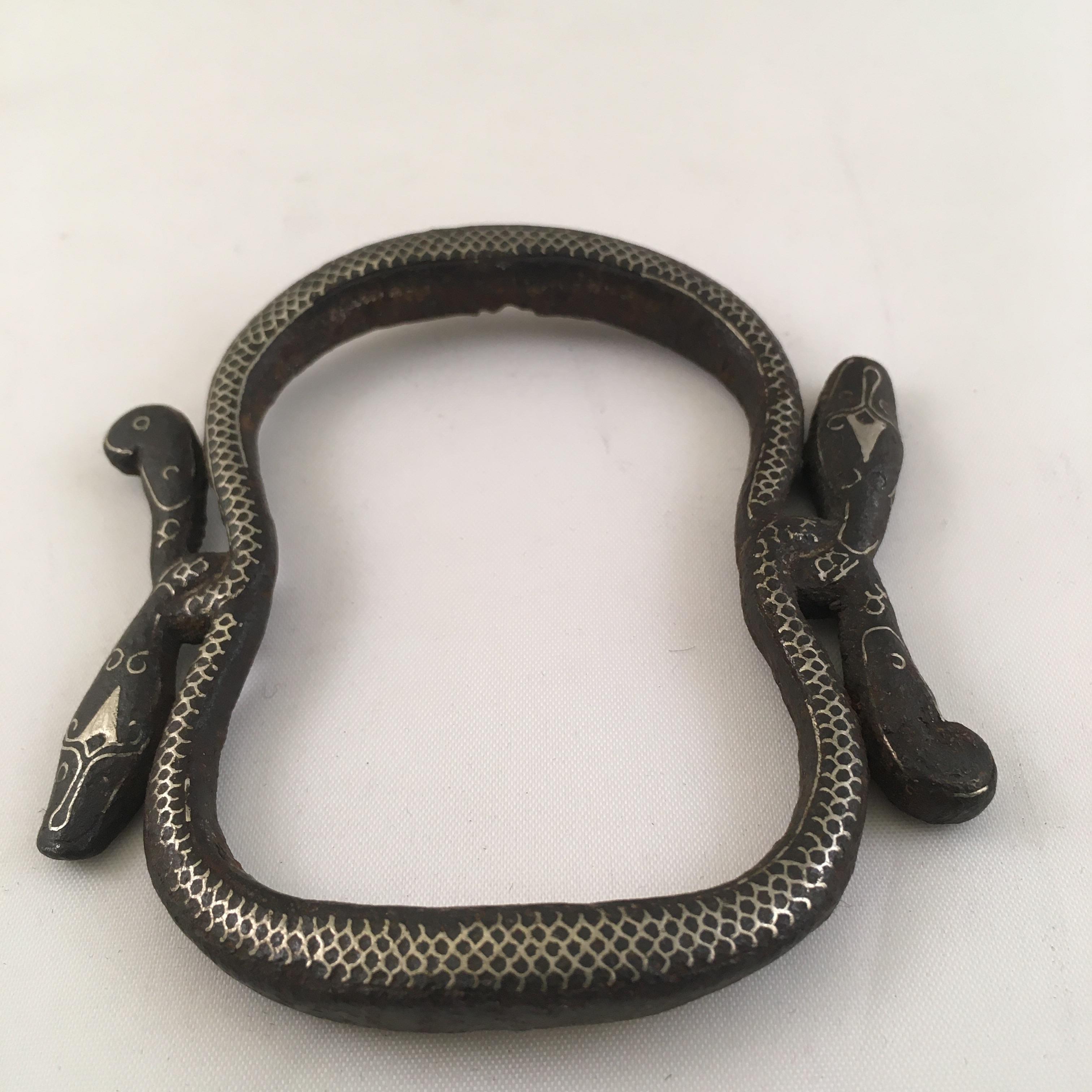 19th Century Java Surakarta Court Iron/Silver Inlay Snake Belt, Buckle and Slid For Sale 5