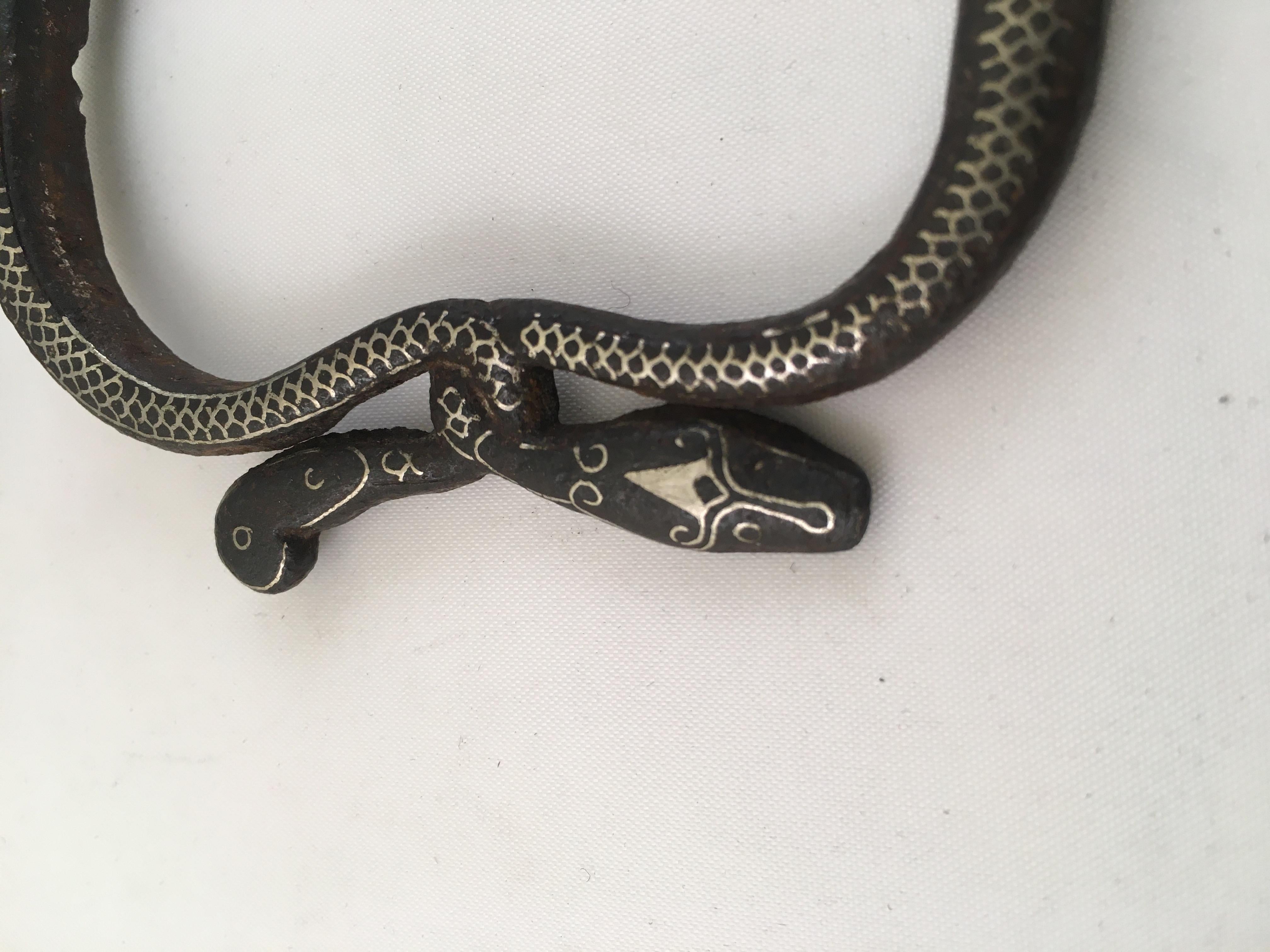 19th Century Java Surakarta Court Iron/Silver Inlay Snake Belt, Buckle and Slid For Sale 6