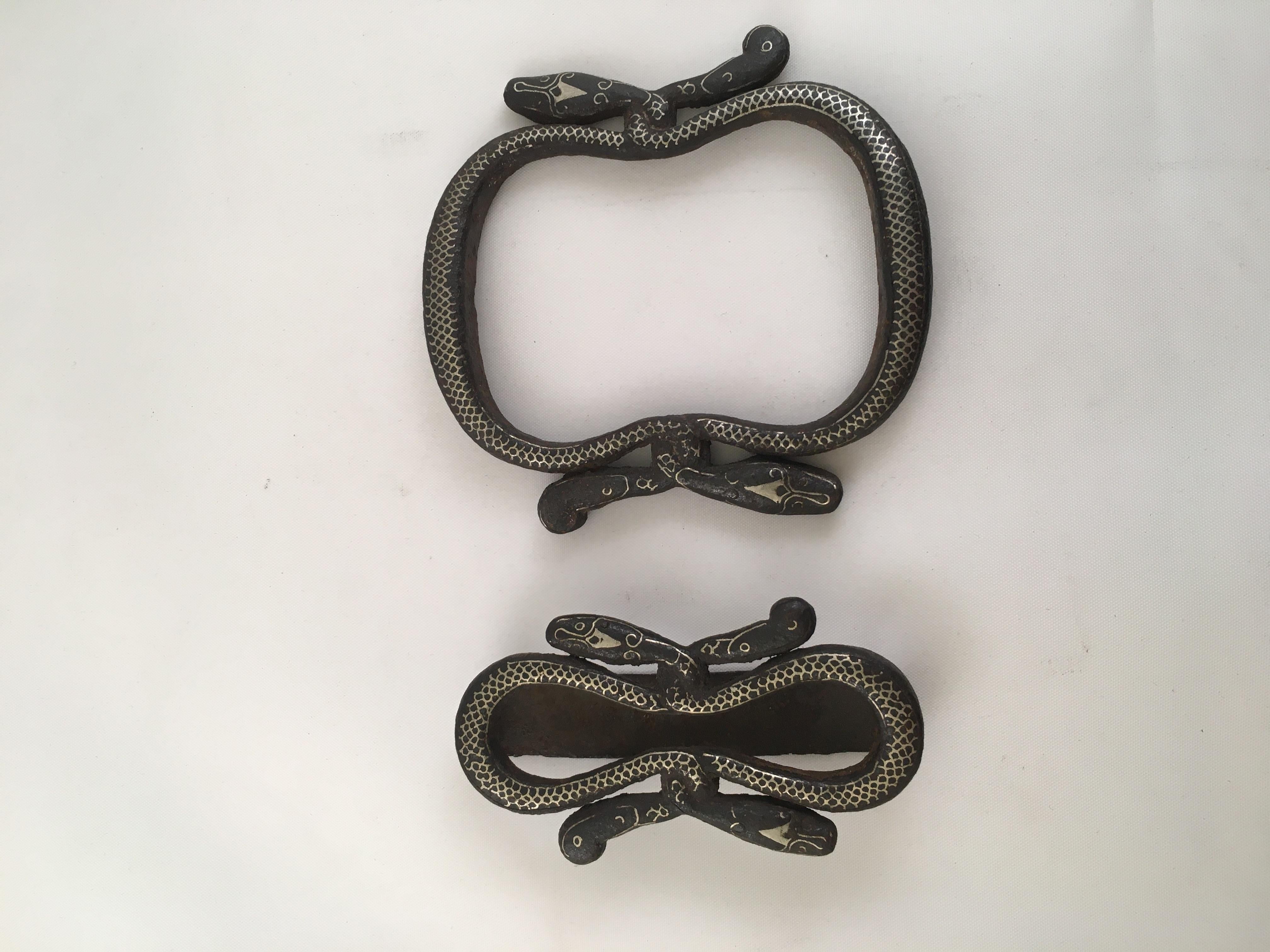 19th Century Java Surakarta Court Iron/Silver Inlay Snake Belt, Buckle and Slid For Sale 1