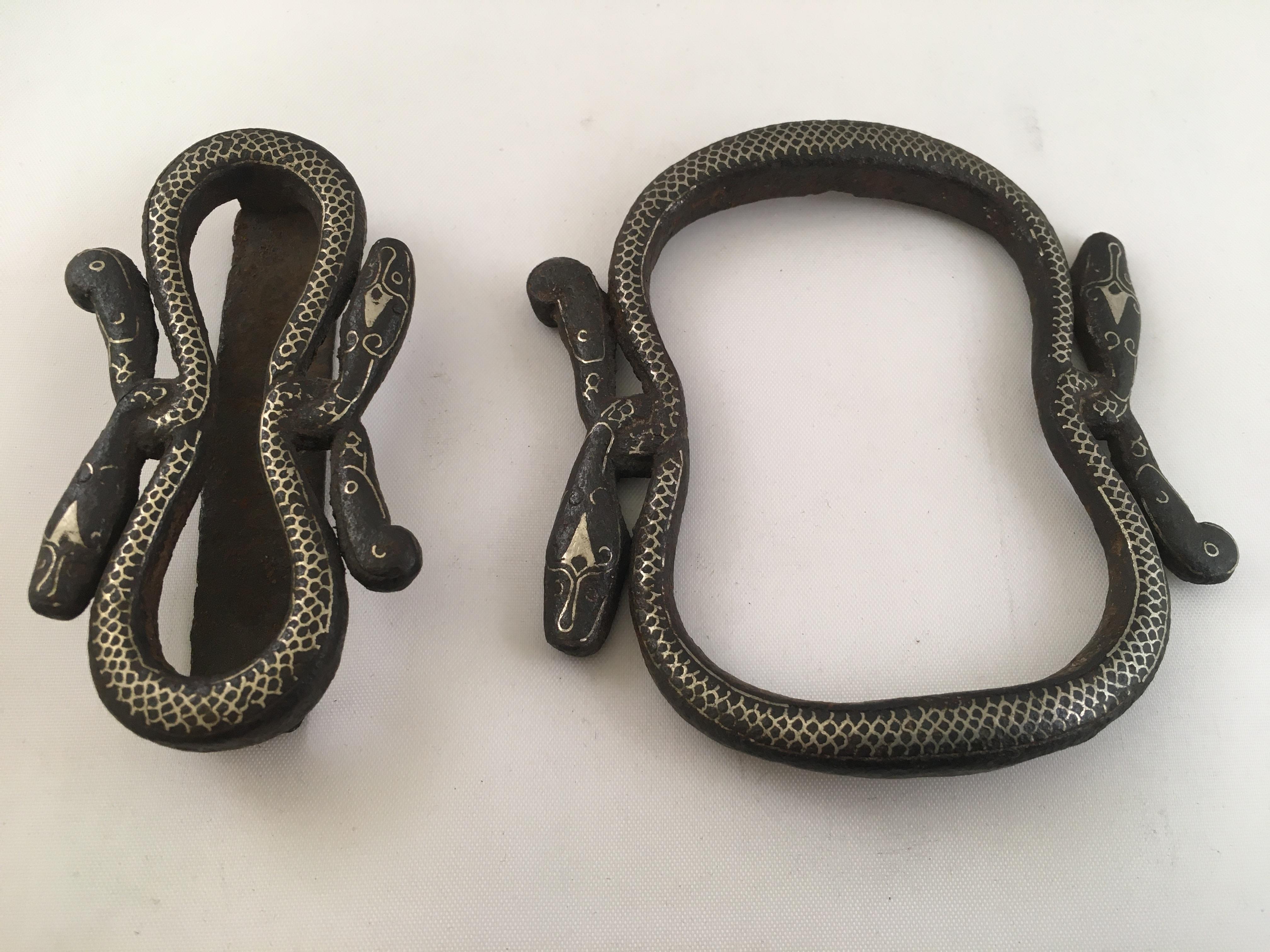19th Century Java Surakarta Court Iron/Silver Inlay Snake Belt, Buckle and Slid For Sale 2
