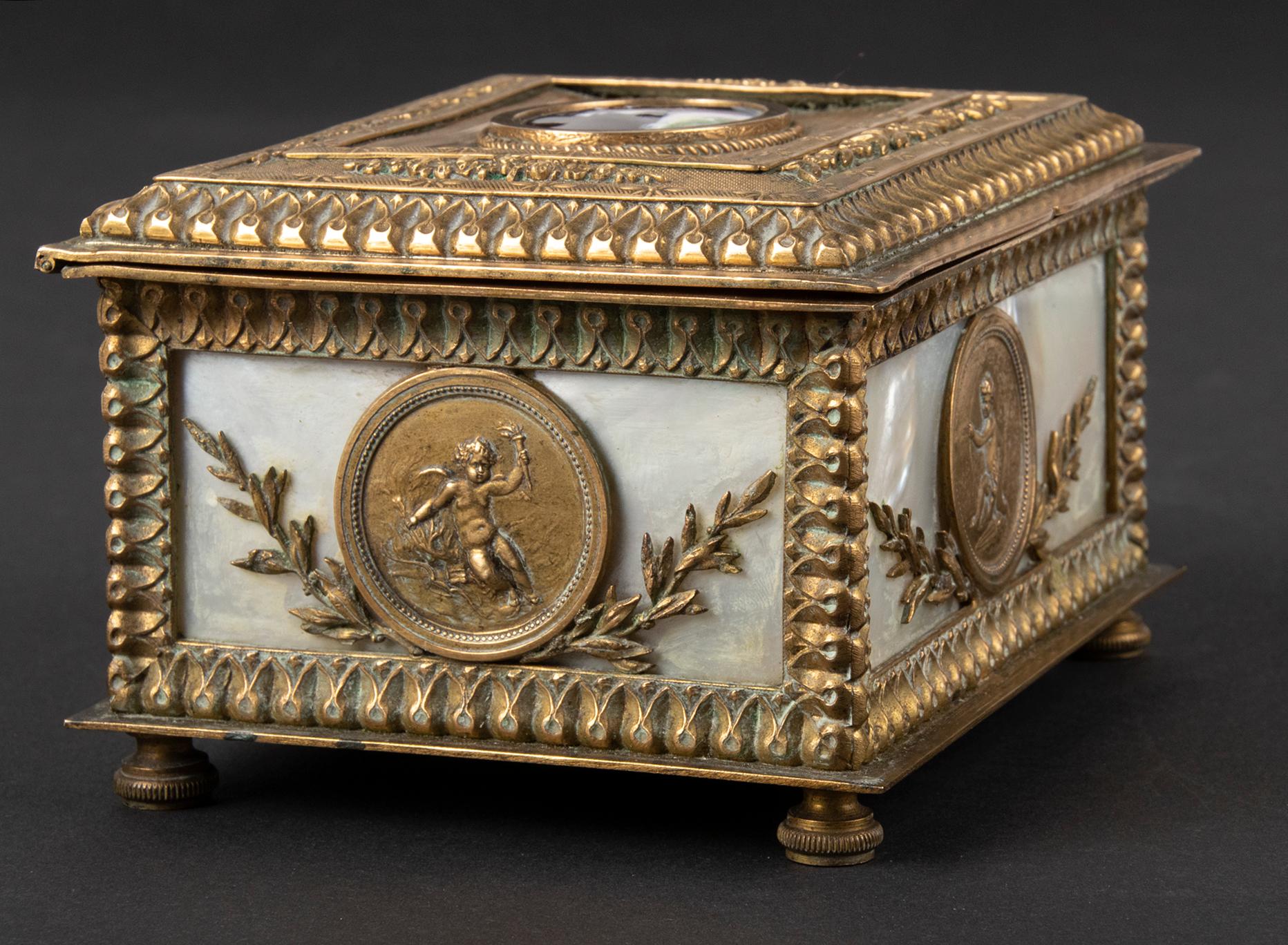 19th Century Jewelery Box by JP Legastelois, Bronze with Mother of Pearl 10