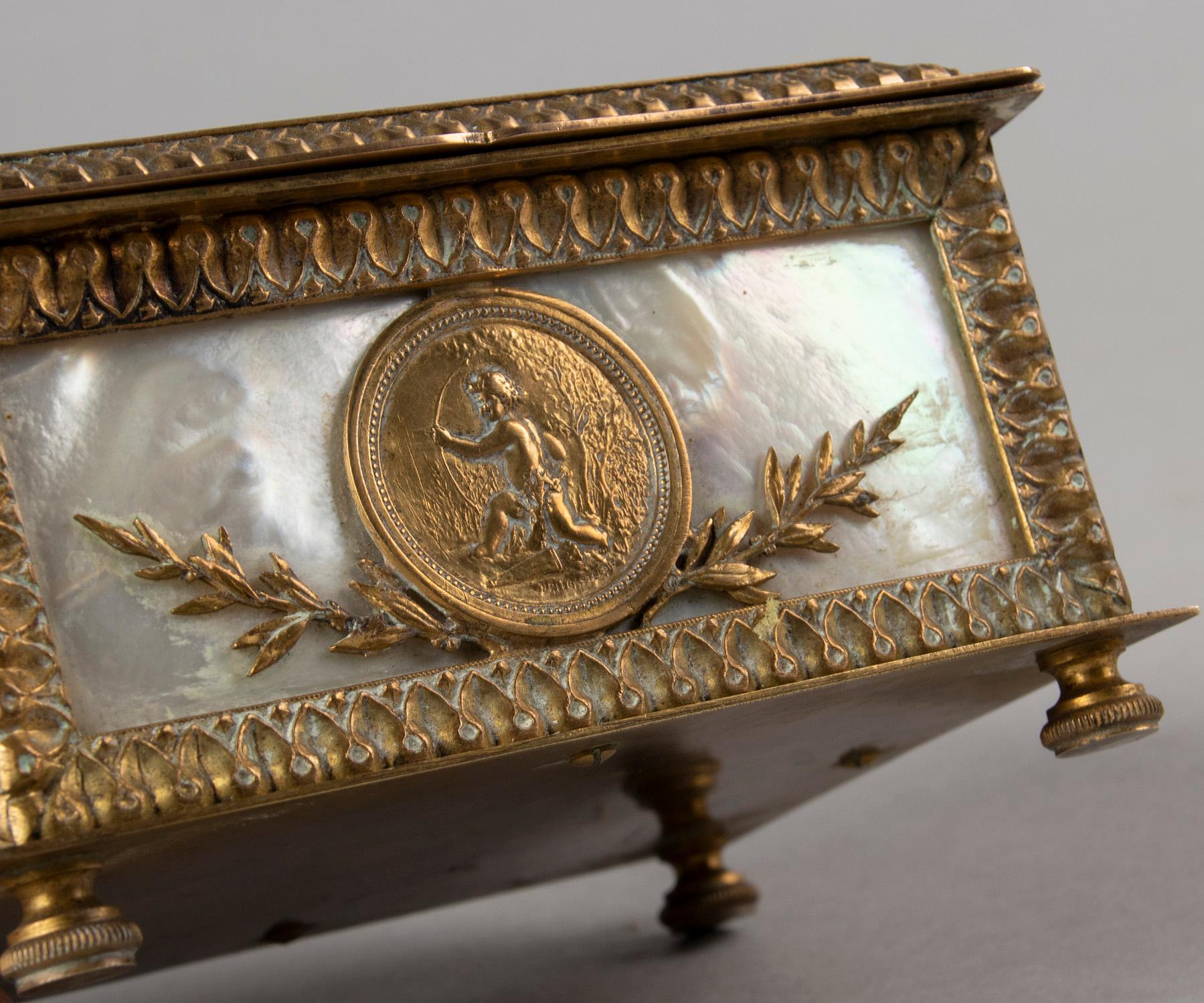 19th Century Jewelery Box by JP Legastelois, Bronze with Mother of Pearl 12
