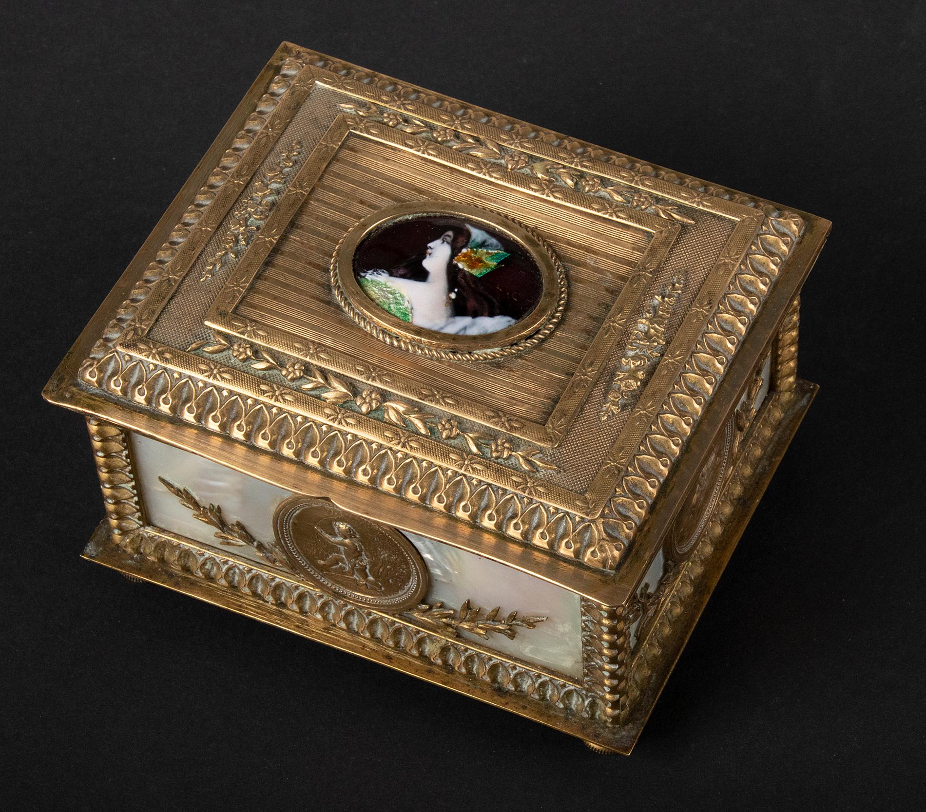 Napoleon III 19th Century Jewelery Box by JP Legastelois, Bronze with Mother of Pearl
