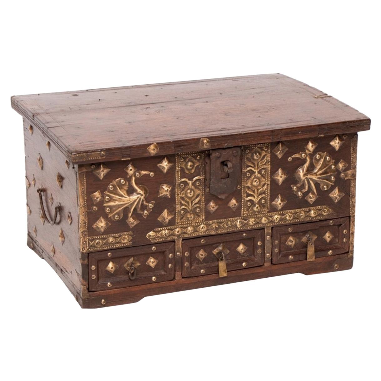 19th Century Jewellery Box from Kutch, Gujarat For Sale