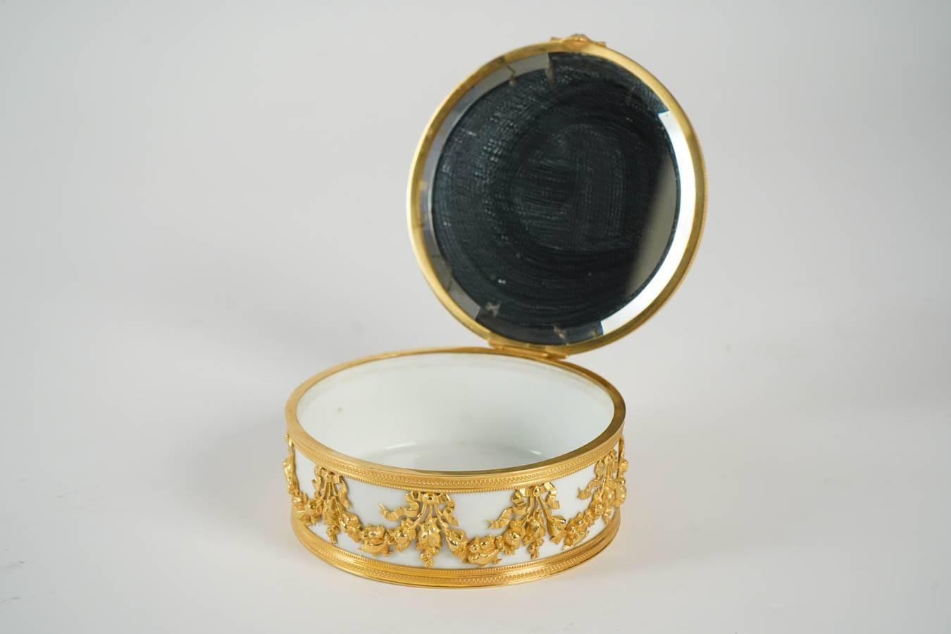 19th Century Jewelry Box In Excellent Condition In Saint-Ouen, FR