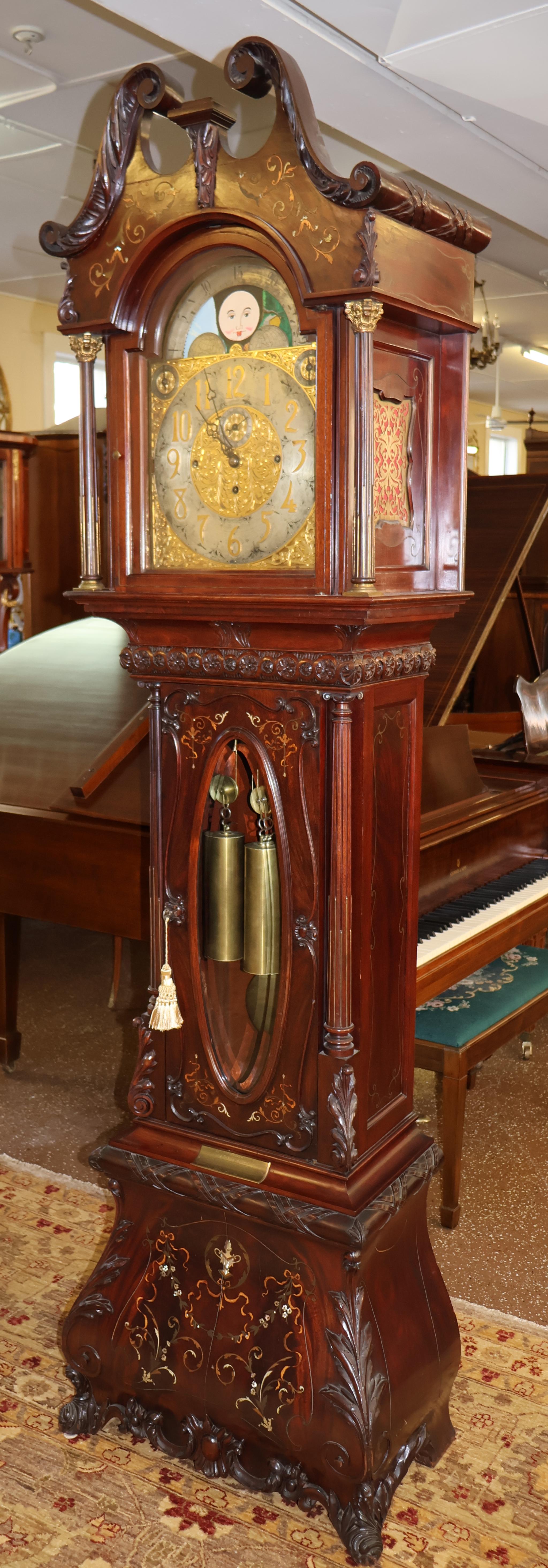Anglais Horloge à grande boîte en laiton incrusté d'acajou et de nacre du 19e siècle de J.J Elliotts en vente