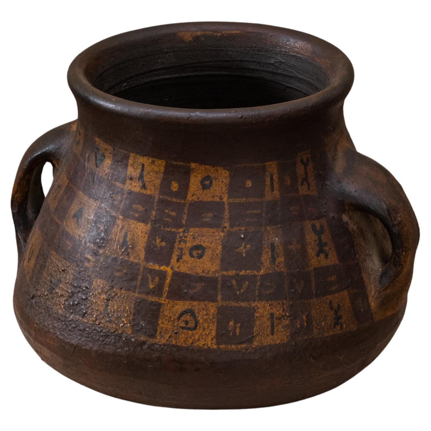 Pot kabyle du 19e siècle peint à la main avec des poignées