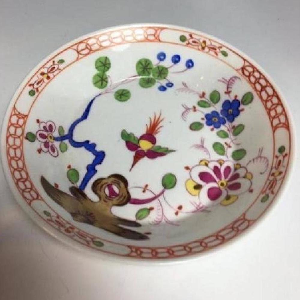 German 19th Century Kakiemon Meissen Cup and Saucer For Sale