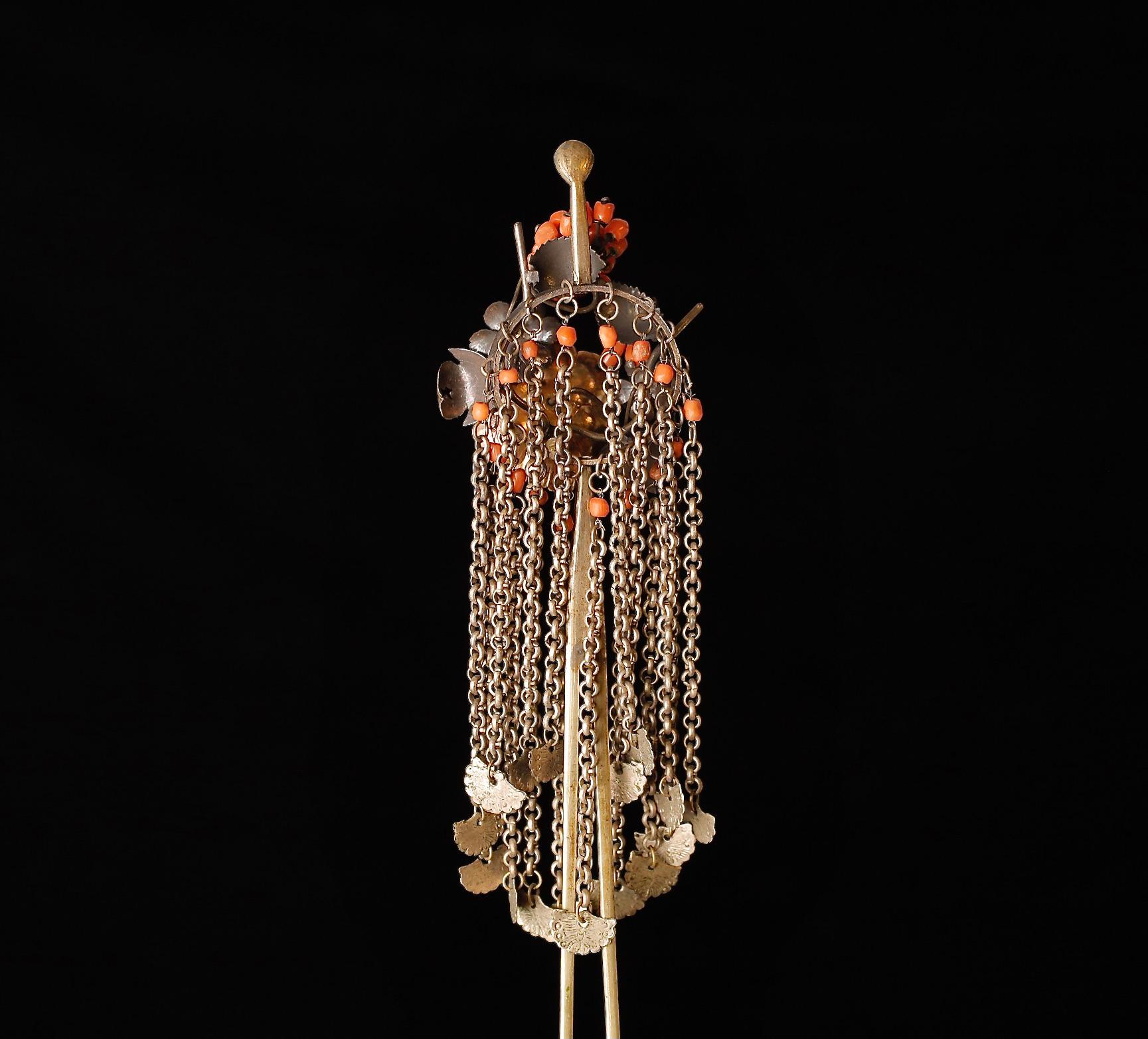 19th Century Kanzashi: Elegance Entwined For Sale 8