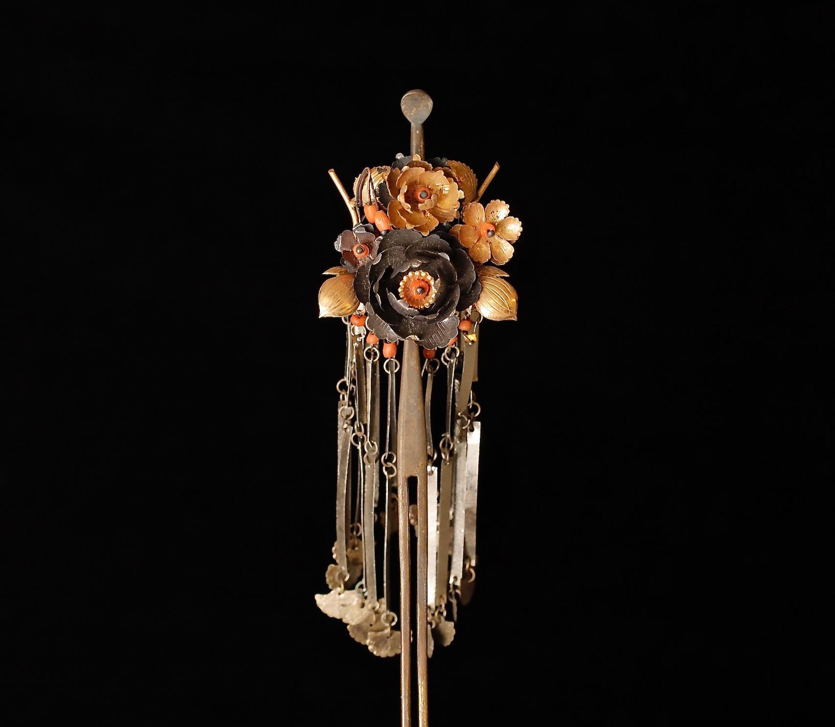 19th Century Kanzashi: Elegance Entwined For Sale 2