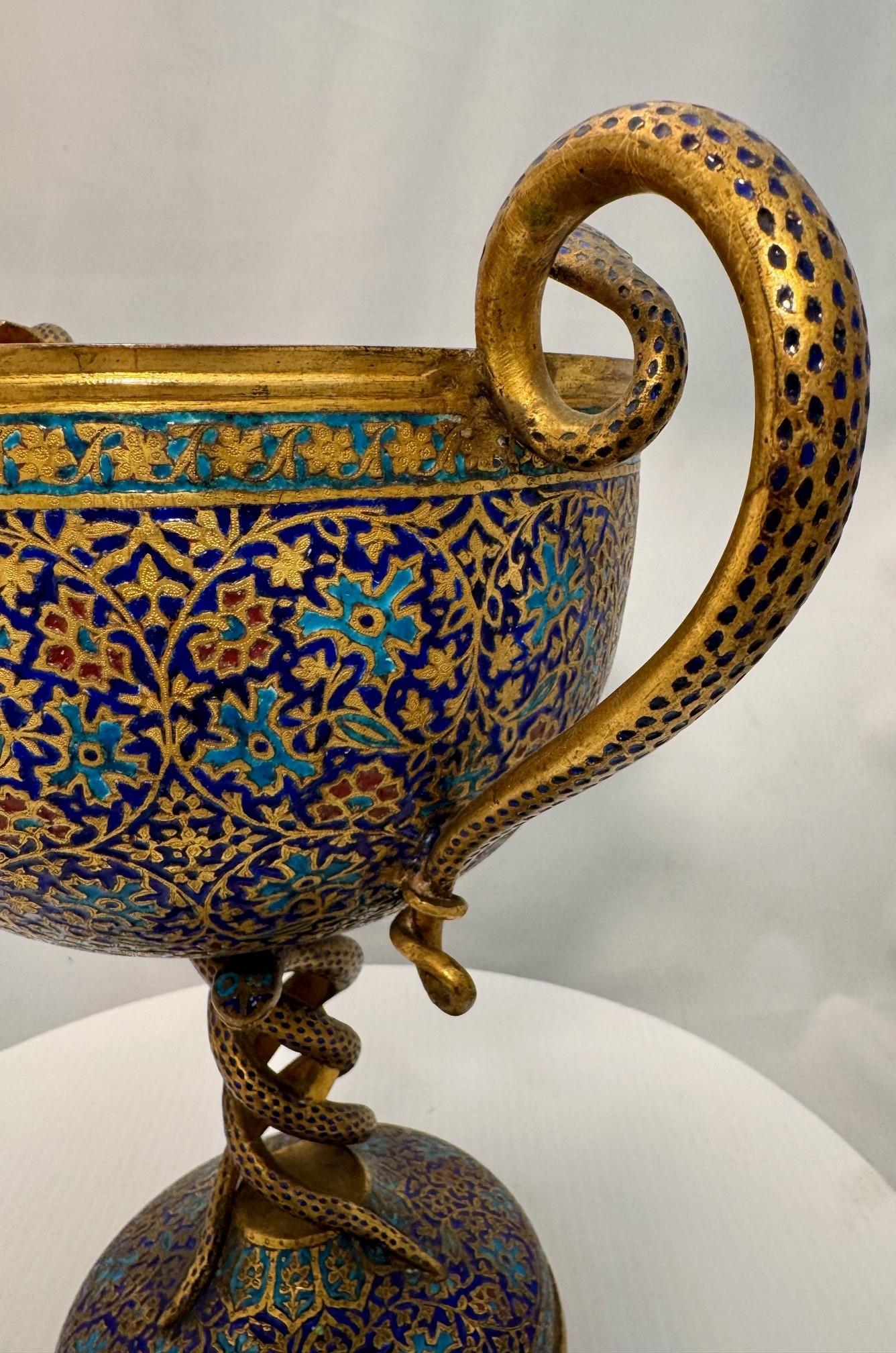 19th Century Kashmiri Enamelled Gilt Brass Cup In Good Condition For Sale In Montreal, QC