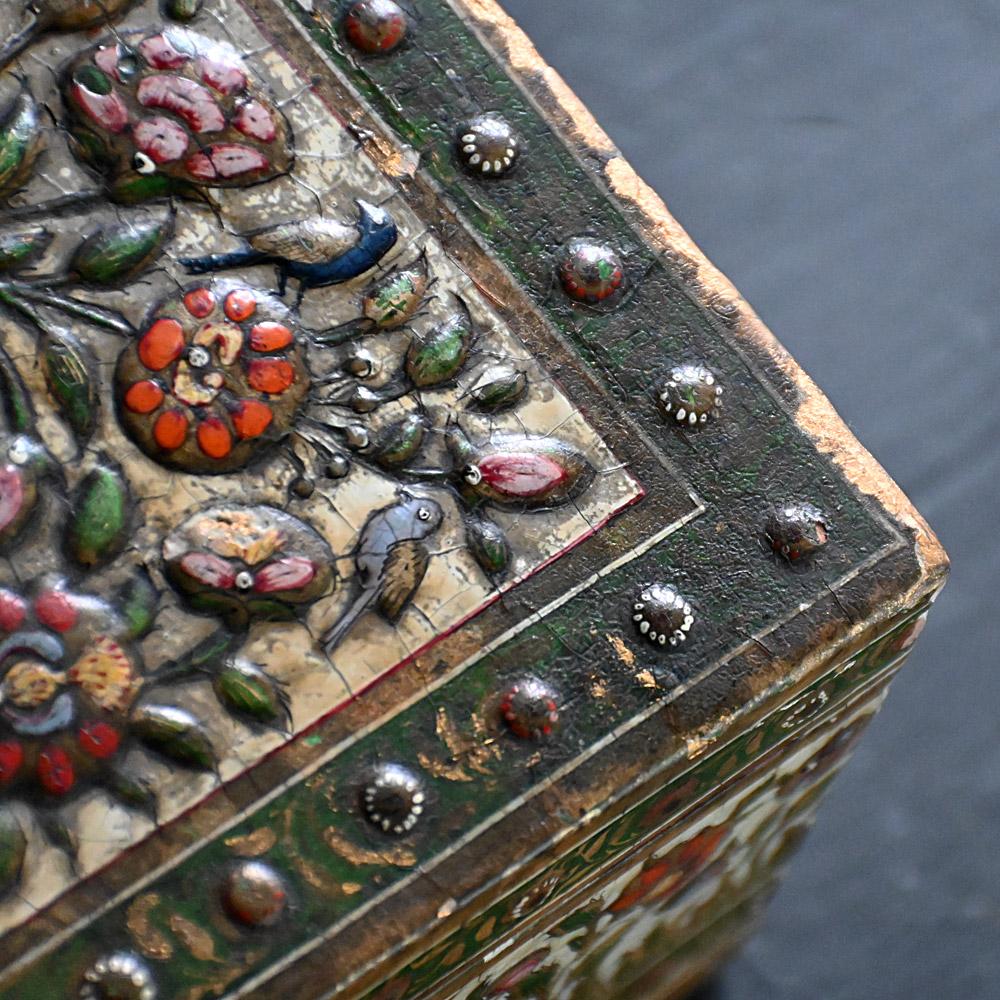 Early Victorian 19th Century Kashmiri Hand Painted Trinket Box For Sale