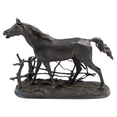 Sculpture de cheval en fonte du 19e siècle d'après Pierre Jules Mêne