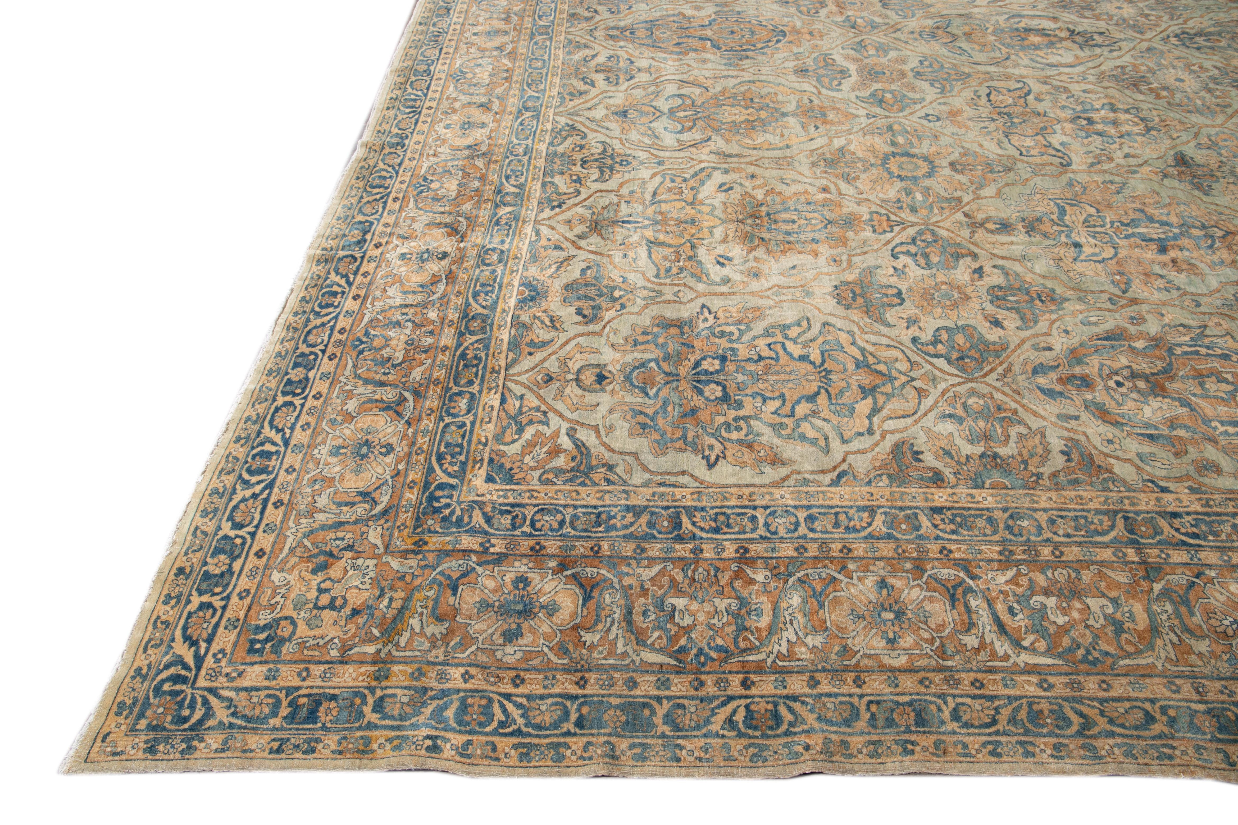 Kerman handgefertigter hellblauer Wollteppich aus dem 19. Jahrhundert (Persisch) im Angebot