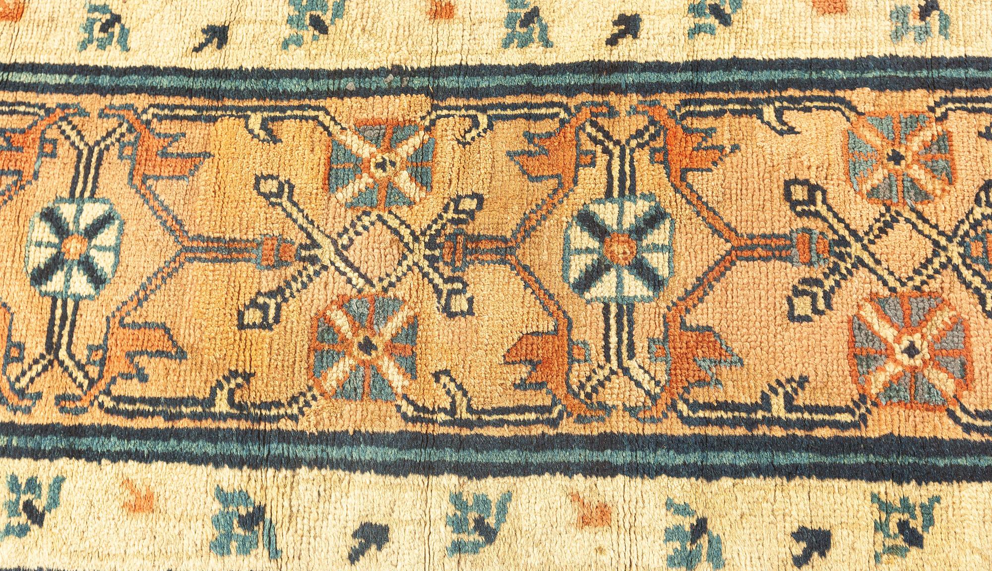 19th Century Khotan Samarkand Wool Rug For Sale 1