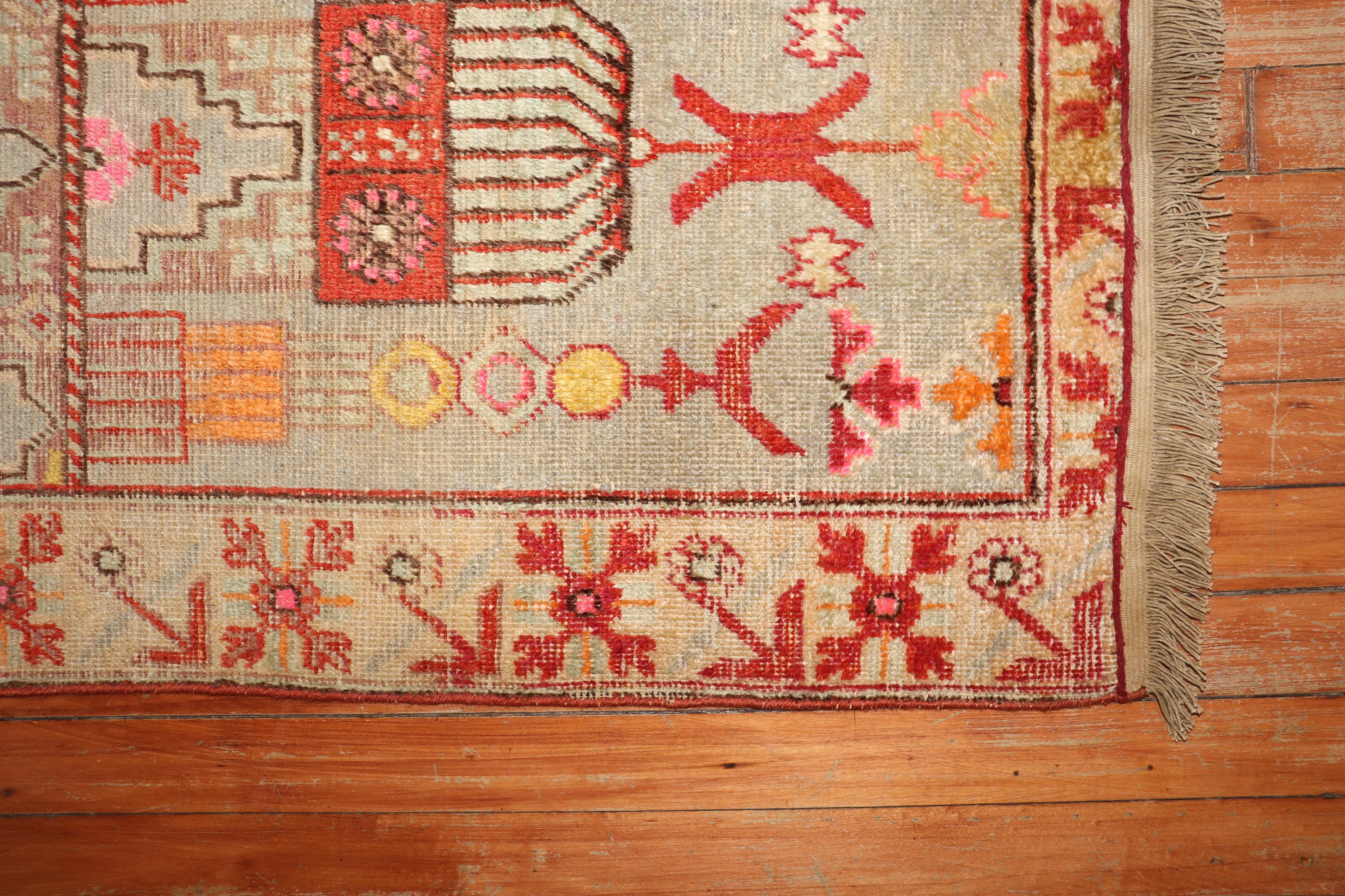 19th Century Khotan Throw Rug In Good Condition For Sale In New York, NY