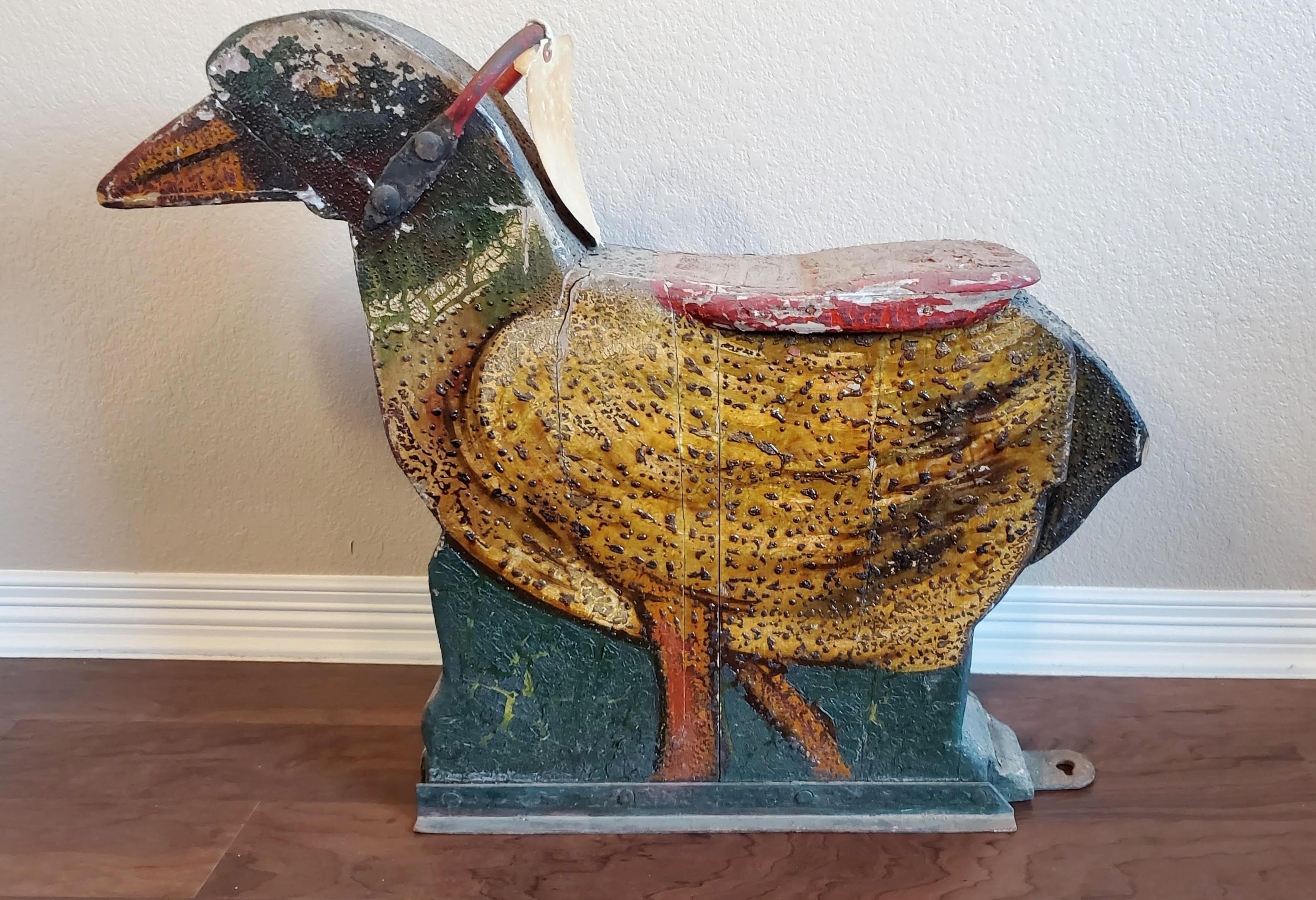 Rara figura di uccello da giostra per bambini antica Carnevale Folk Art in vendita 4