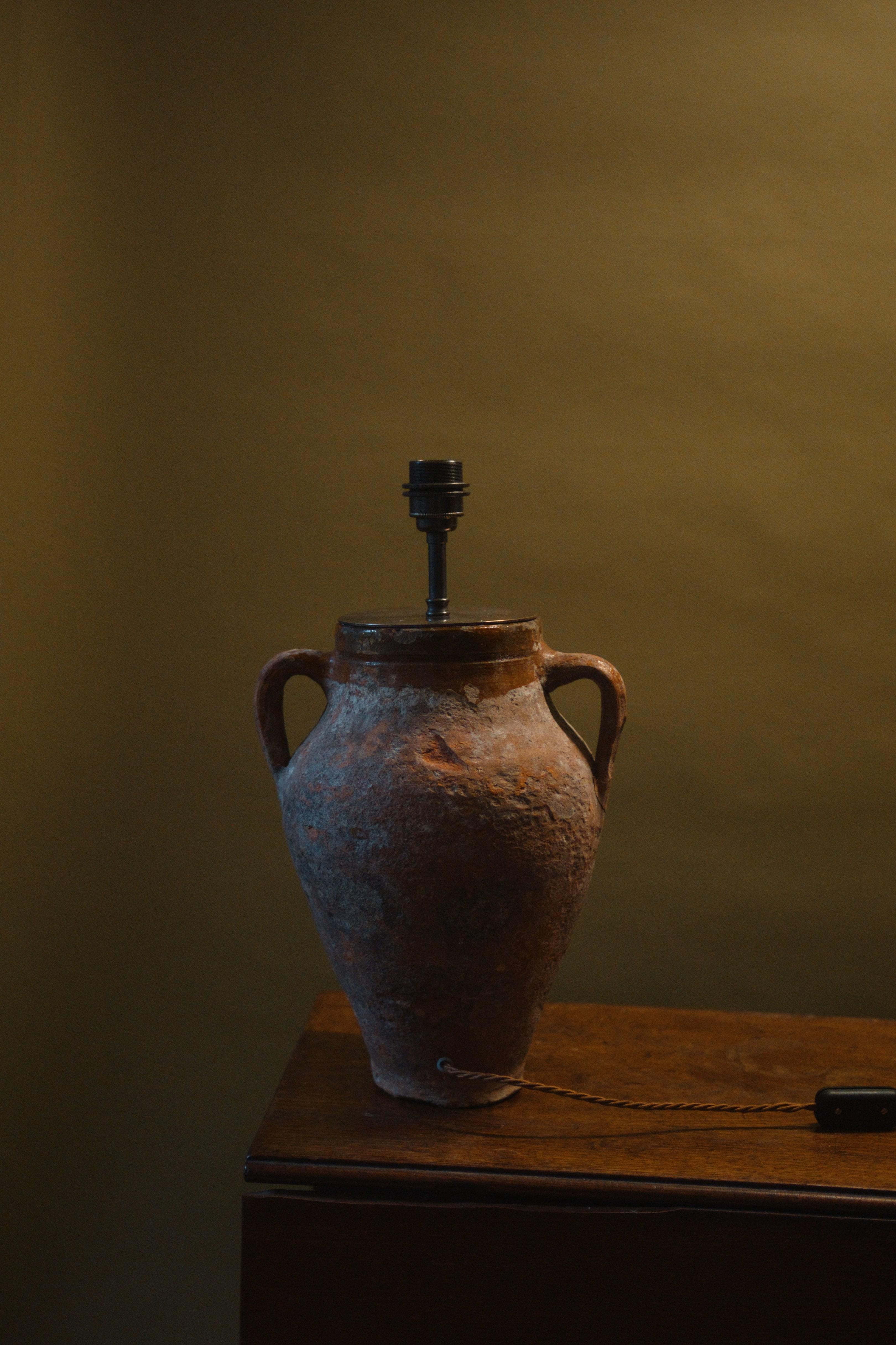 Rustic 20th Century Konya Glazed Pot Lamp – Vintage Handcrafted Mediterranean Lighting