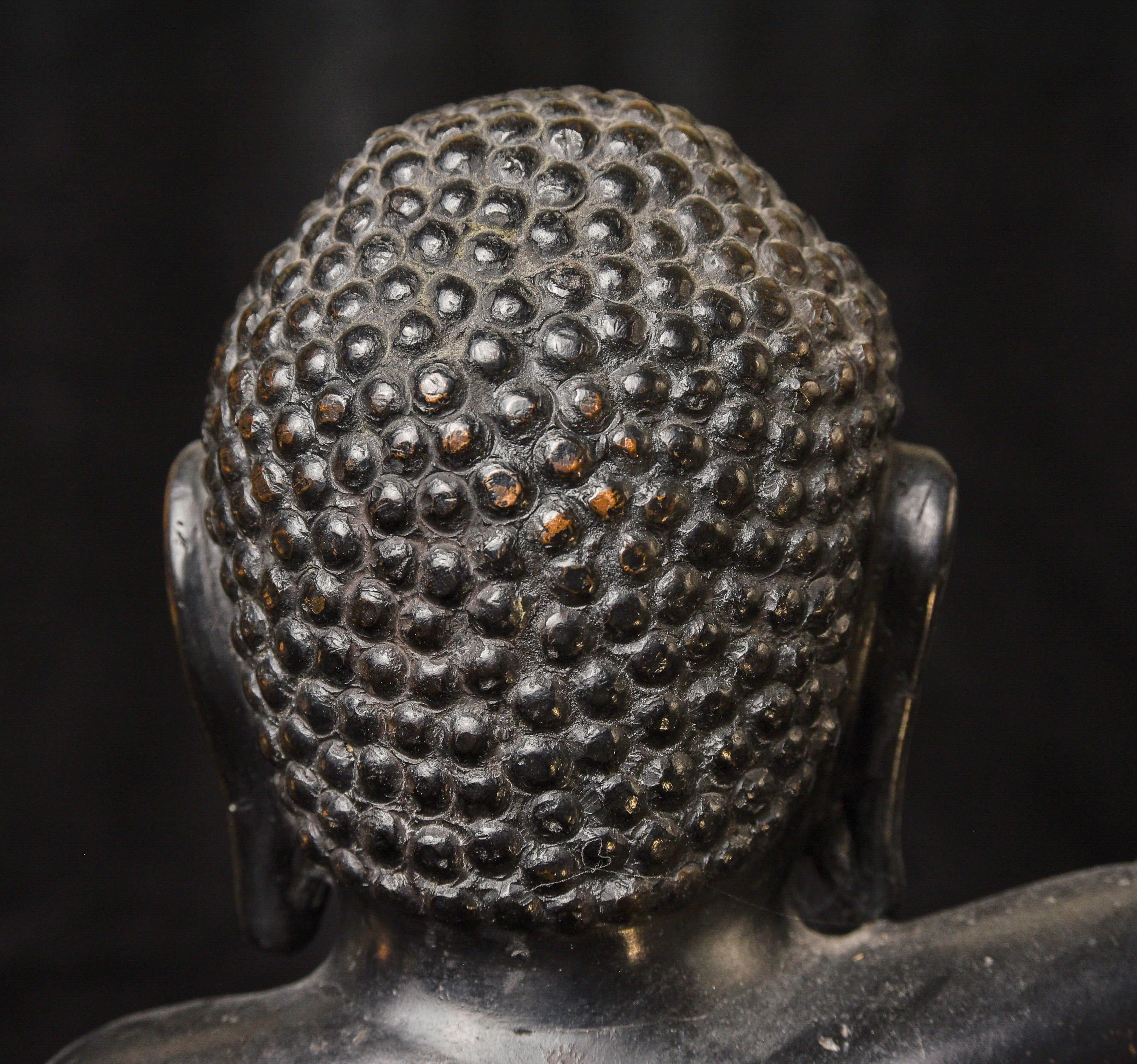 Bébé Bouddha en bronze coréen du 19e siècle - Extrêmement grand 9731 en vente 1