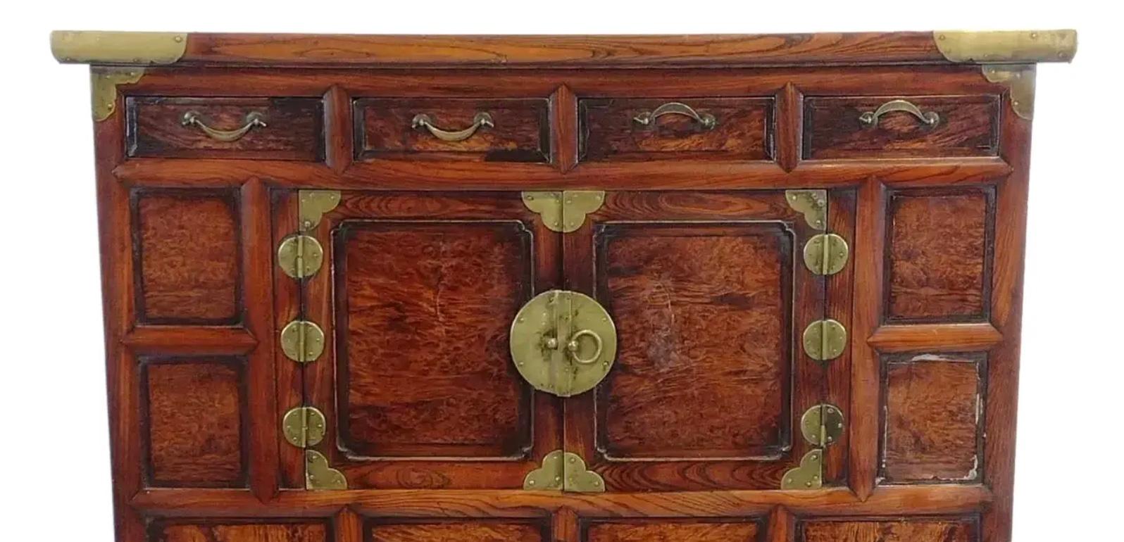 Armario Tansu coreano del siglo XIX en venta 1