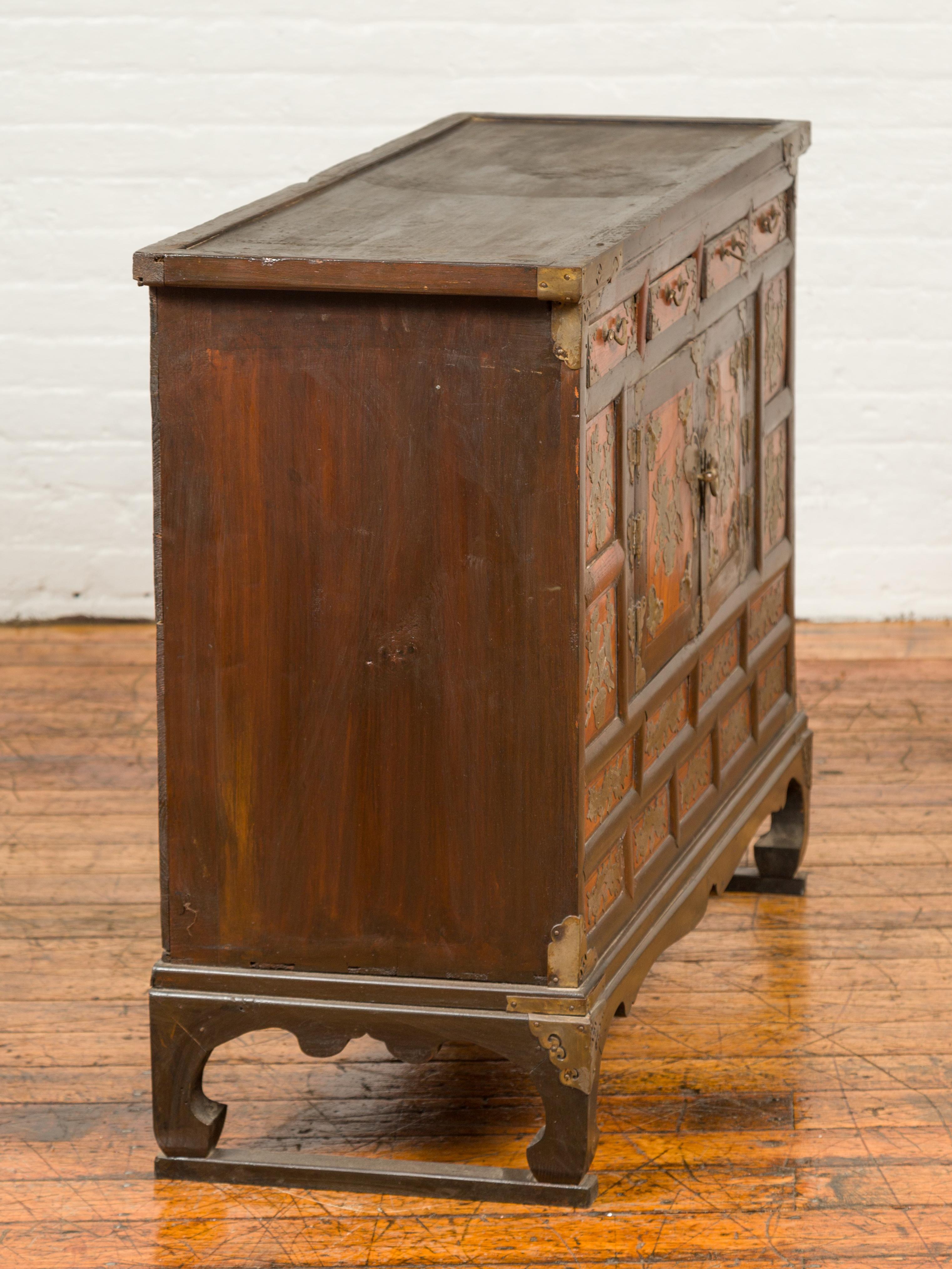 19th Century Korean Wooden Side Chest with Drawers and Butterfly Hardware 7