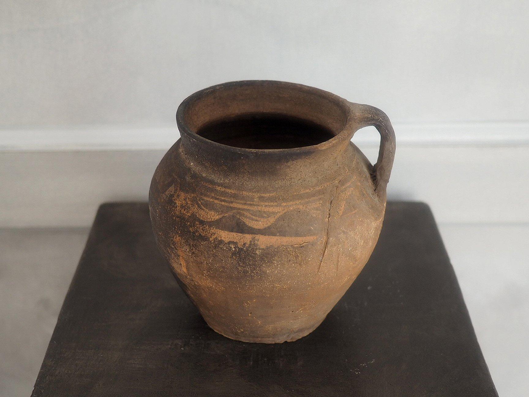 Mid-Century Modern 19th Century Kourt Amphora For Sale