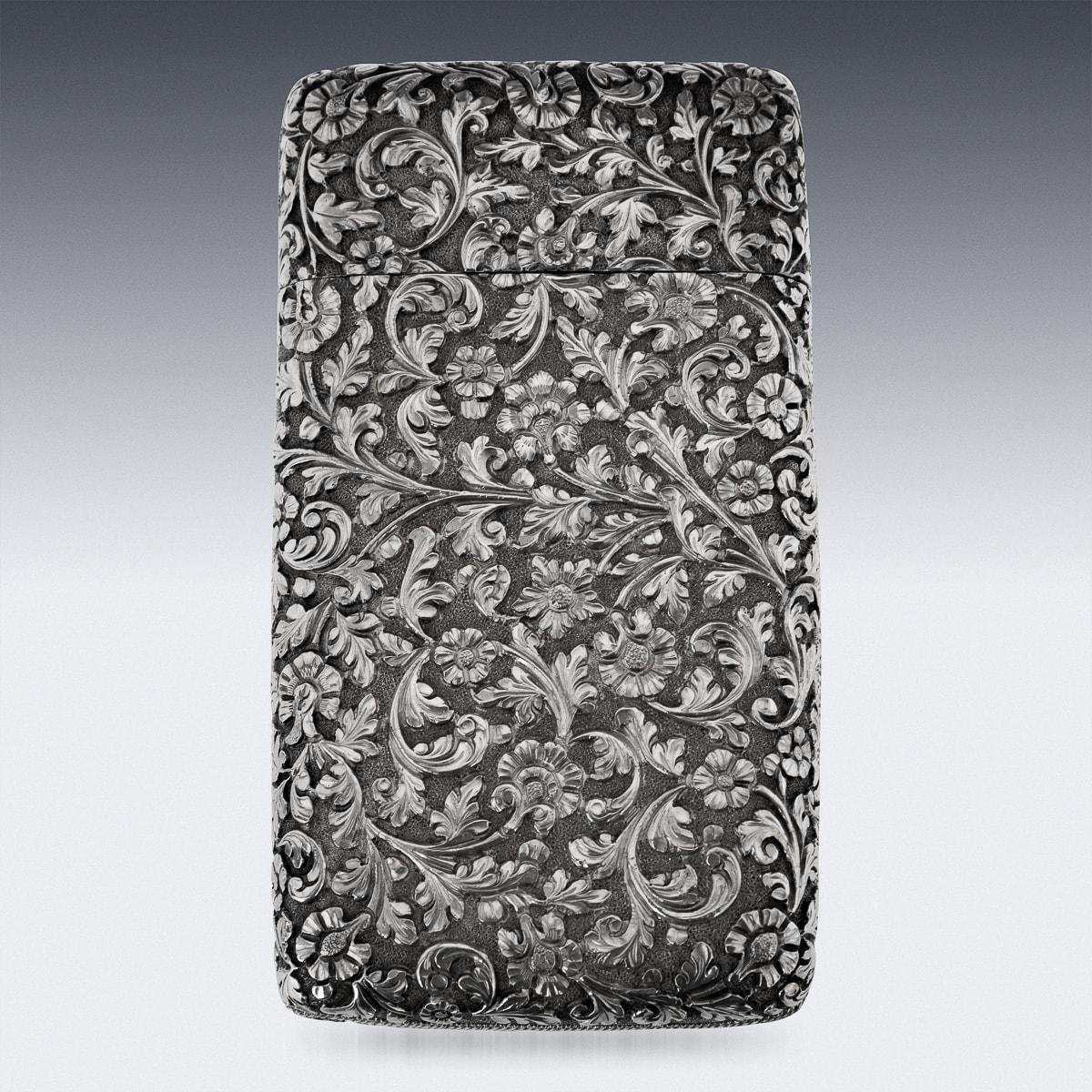 Indian 19th Century Kutch Solid Silver Cigar Case, c.1890 For Sale