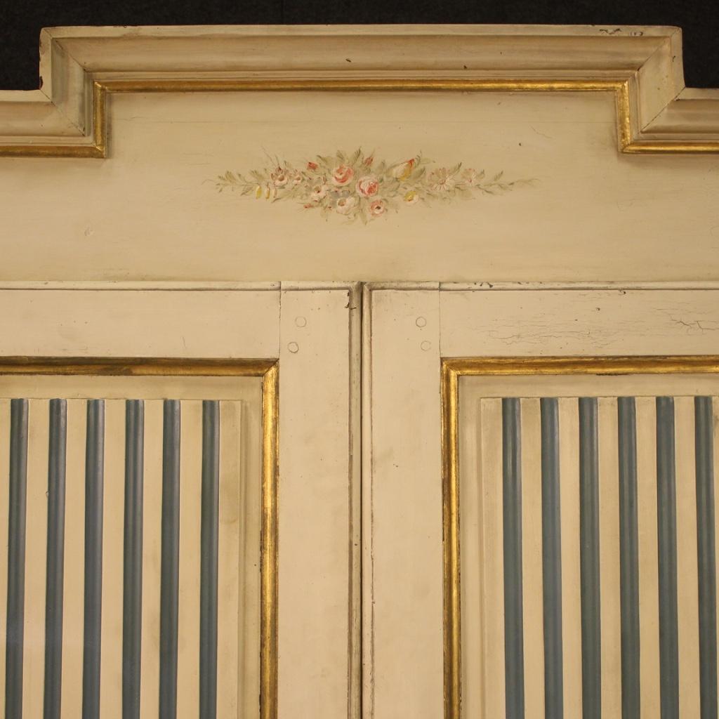 19th Century Lacquered and Giltwood Italian Louis XVI Style Wardrobe, 1850 In Fair Condition In Vicoforte, Piedmont