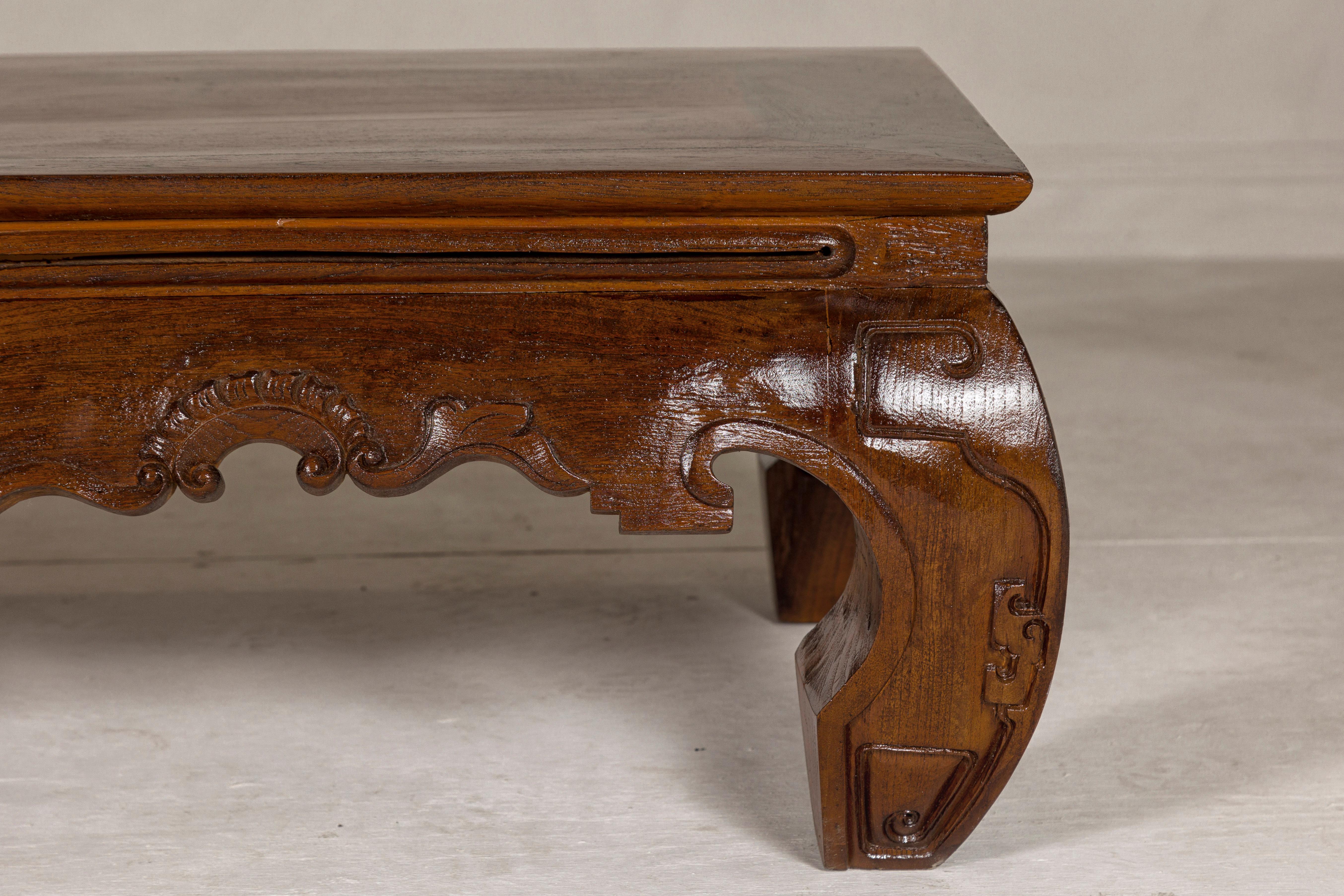 19th Century Lacquered Coffee Table with Hand-Carved Apron and Chow Legs For Sale 4