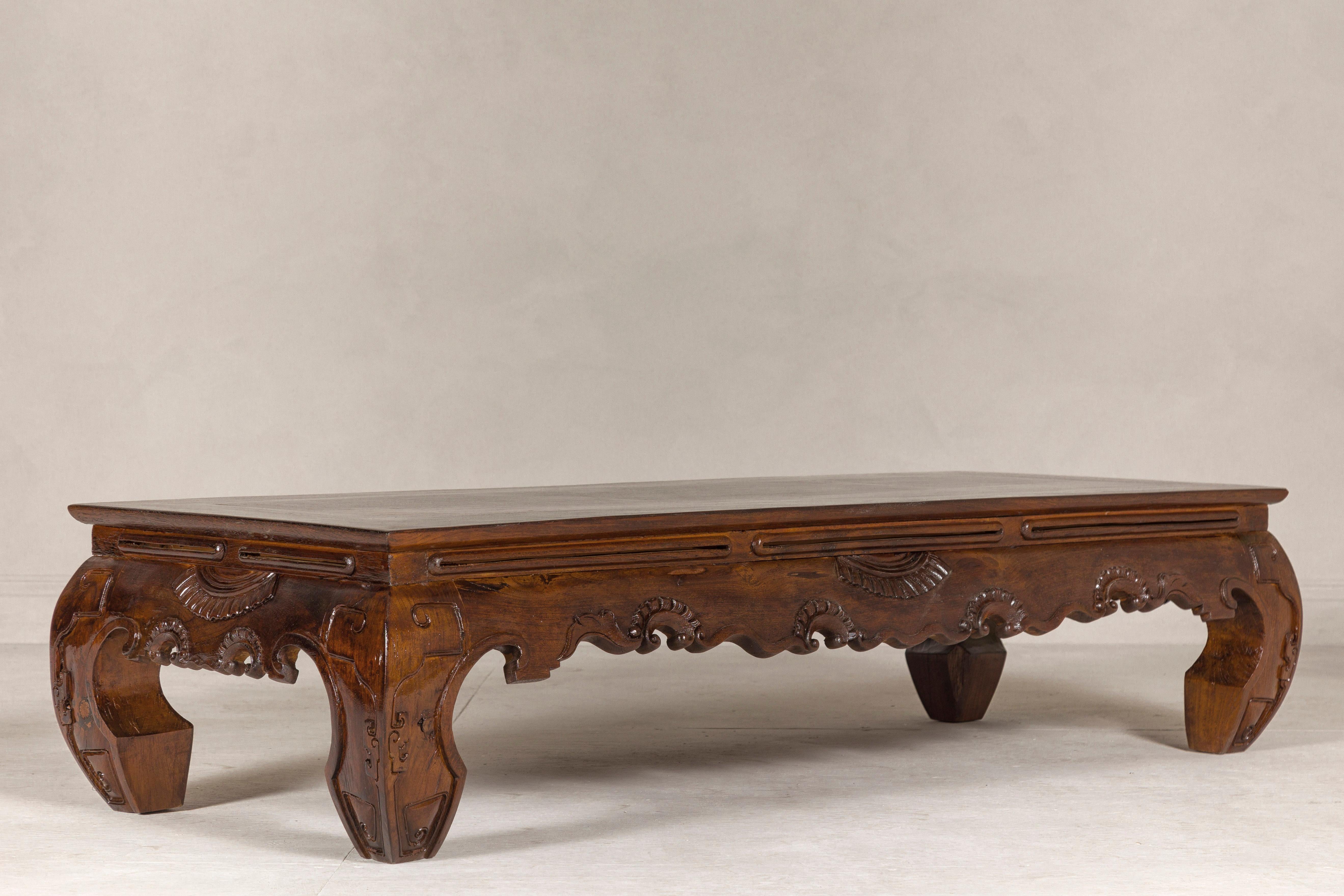 Chinese 19th Century Lacquered Coffee Table with Hand-Carved Apron and Chow Legs For Sale