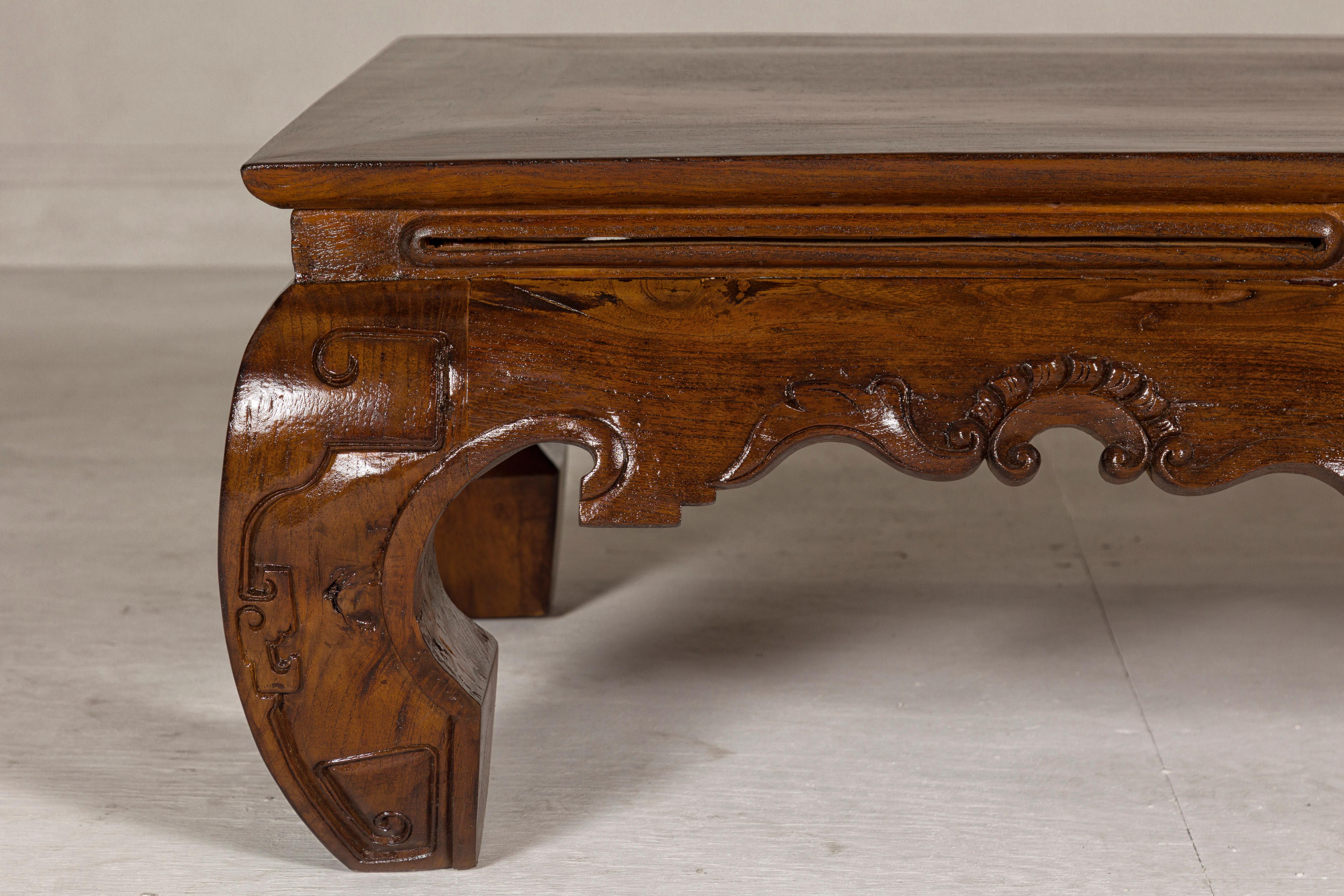 19th Century Lacquered Coffee Table with Hand-Carved Apron and Chow Legs For Sale 1