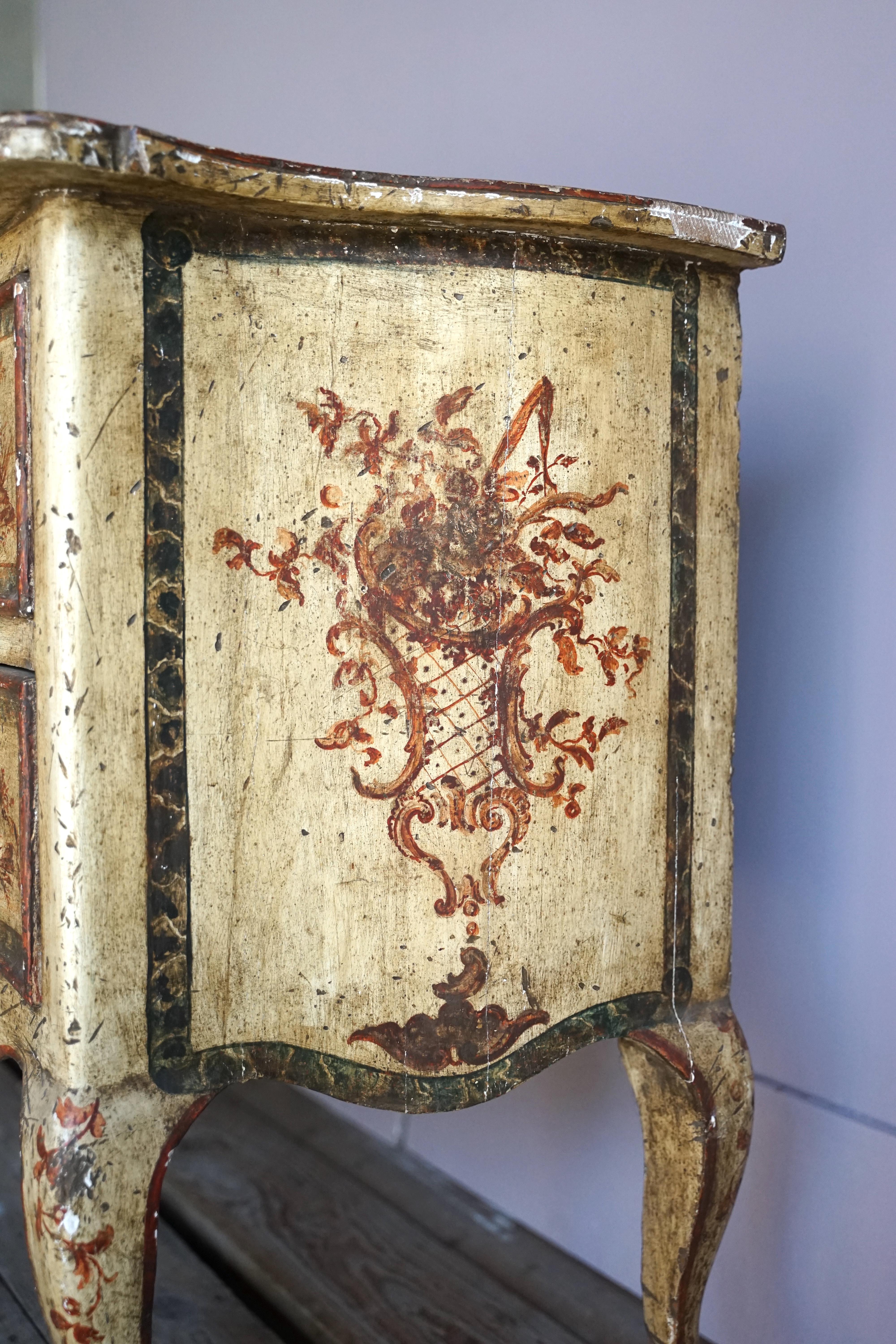 19th Century Lacquered Dresser In Good Condition In Badia Polesine, RO
