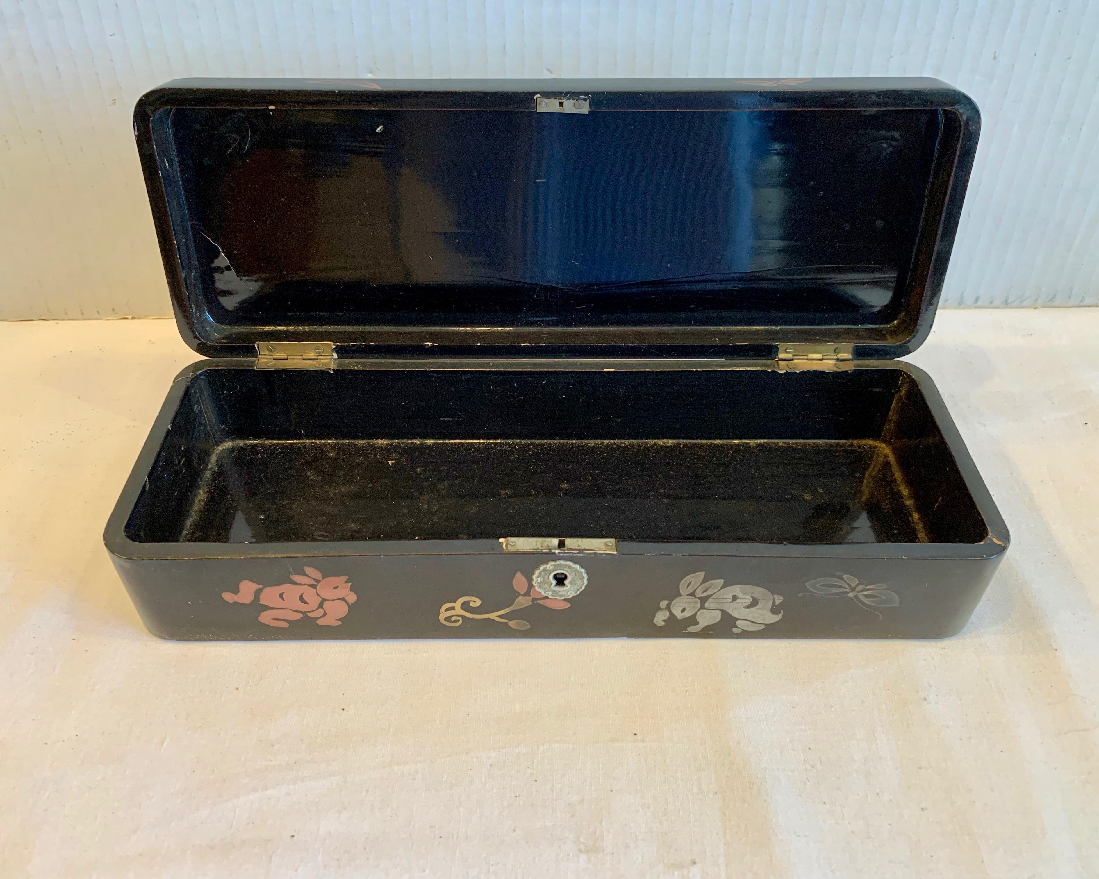 19TH Century Lacquered Glove Box For Sale 1