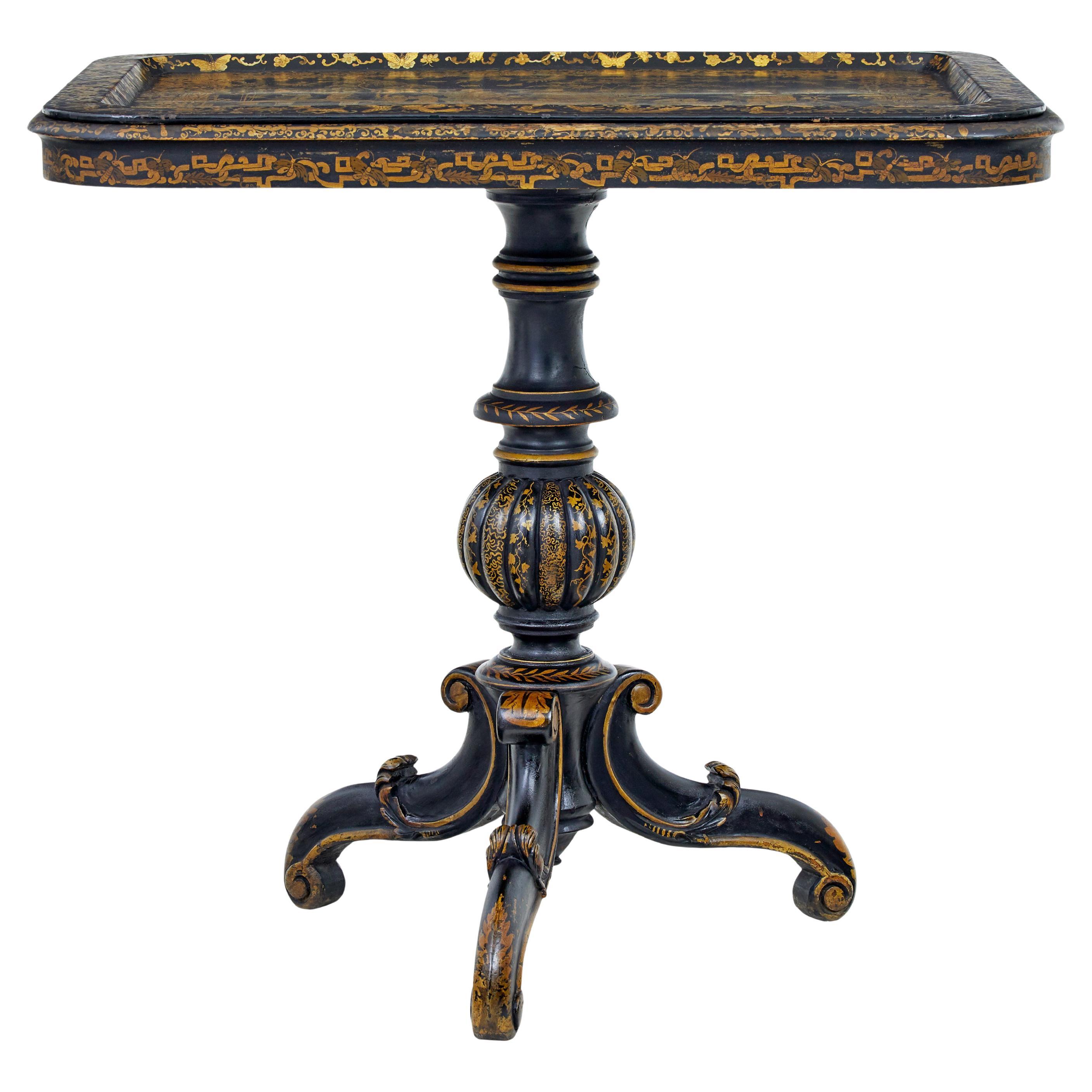 Table à plateau laquée du 19ème siècle peinte à la main