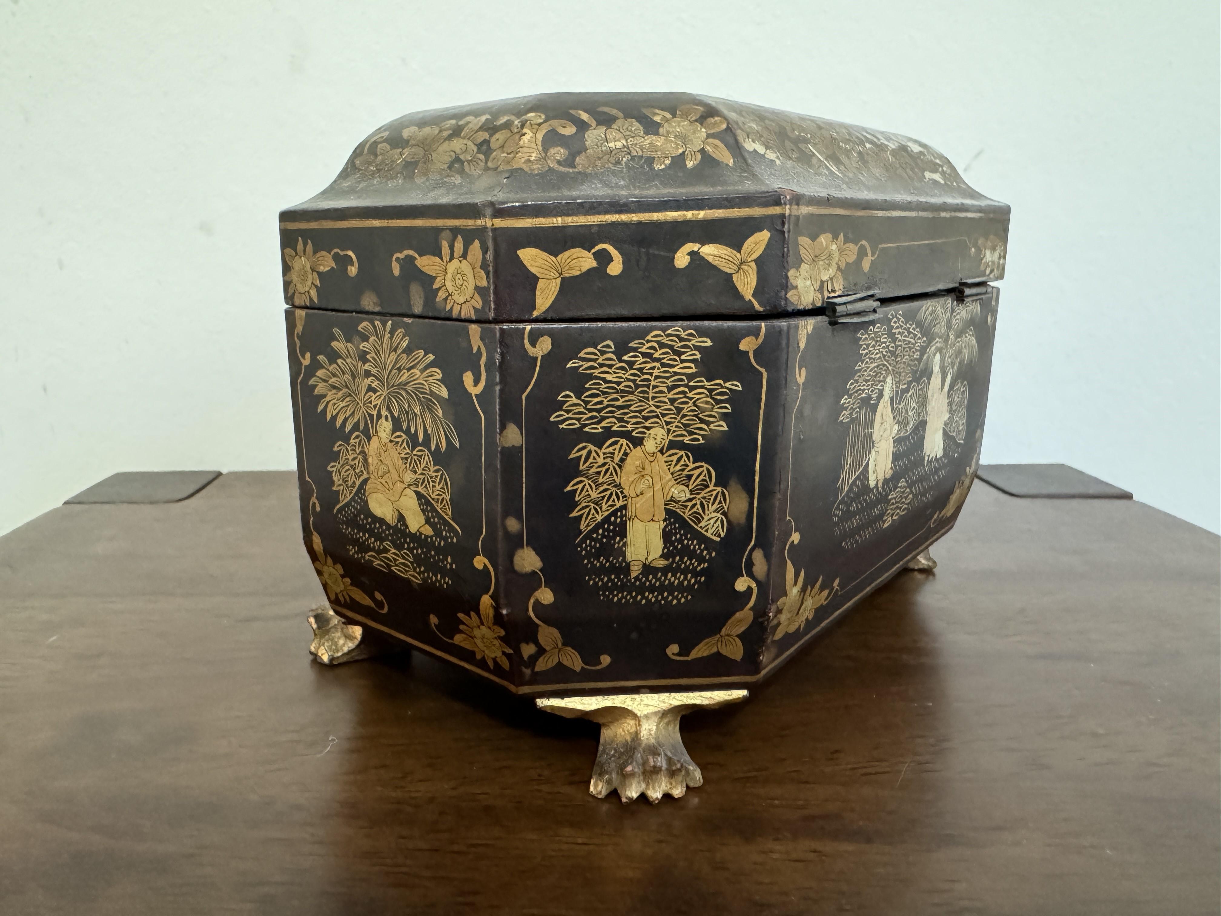 Chinoiserie 19th Century Lacquered Papier-Mache Tea Caddy For Sale
