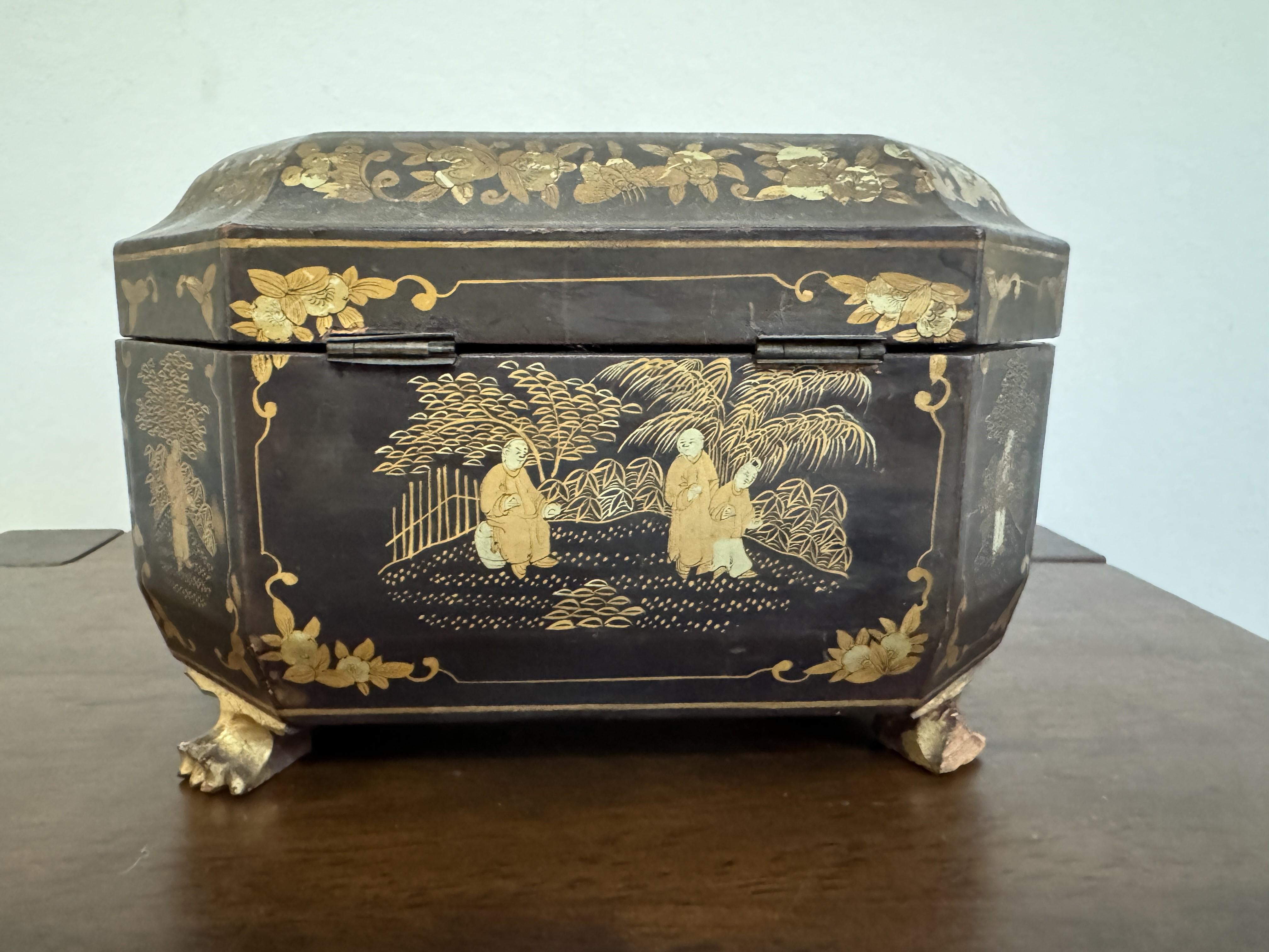 French 19th Century Lacquered Papier-Mache Tea Caddy For Sale