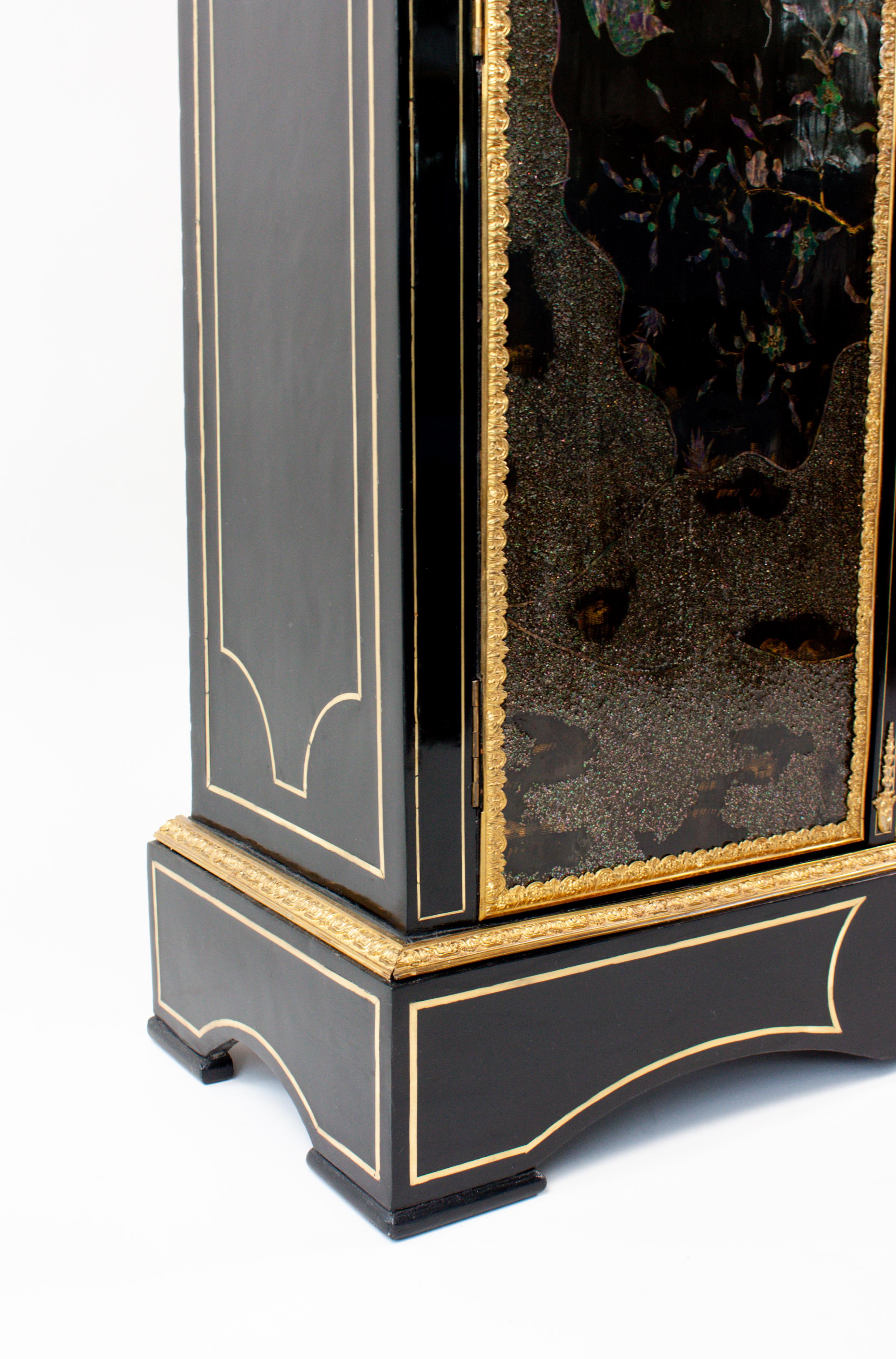 French 19th Century Lacquered Small Cabinet  For Sale