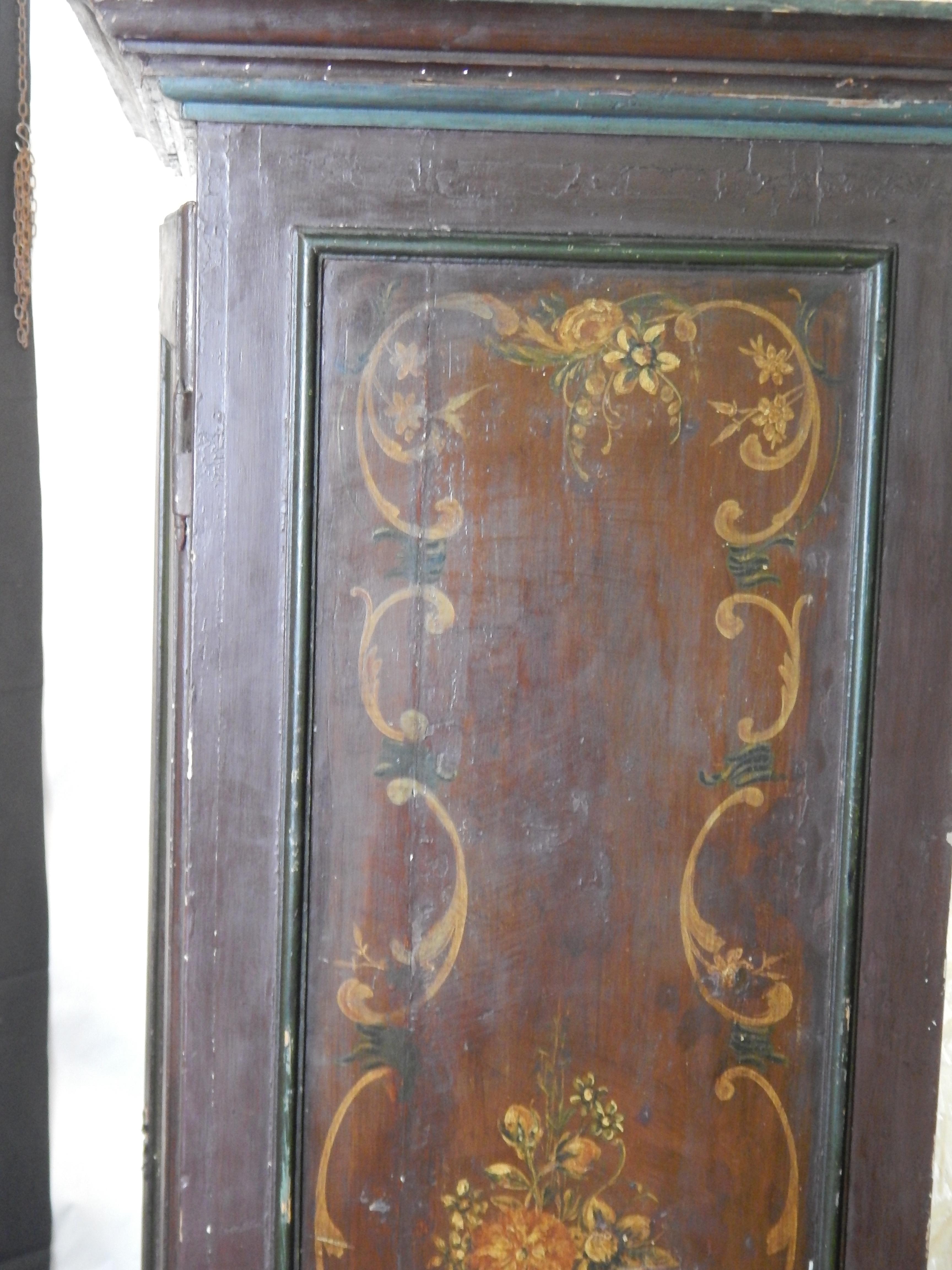 19th Century Lacquered Wardrobe with Floral Motifs For Sale 4
