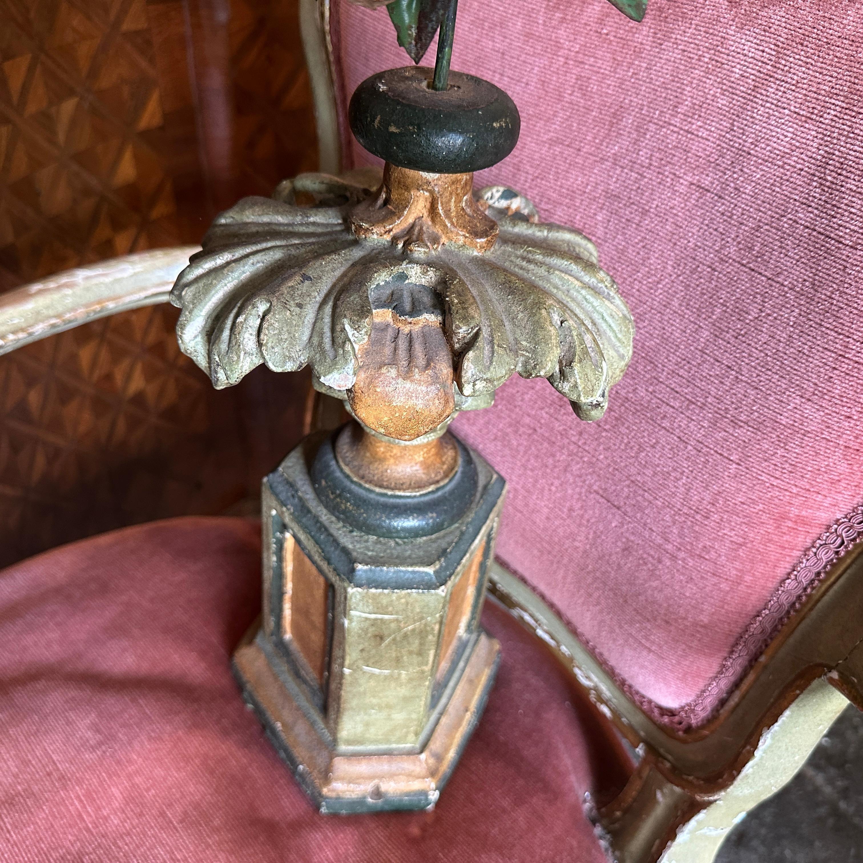 Iron 19th Century Lacquered Wood Palm Holder with Original Metal Floral Composition For Sale