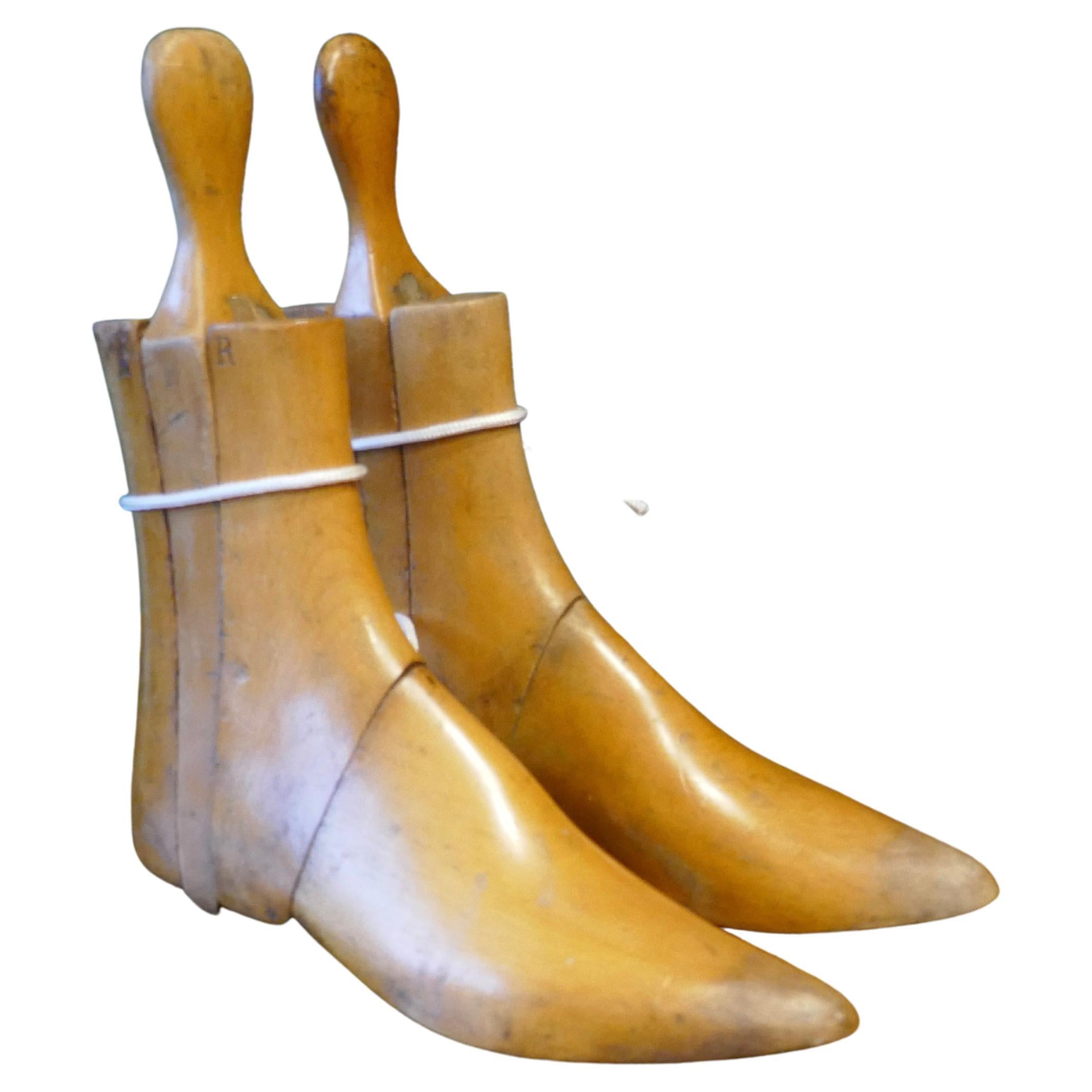 Treen-Stiefeletten oder Schuh-Streifen aus dem 19. Jahrhundert